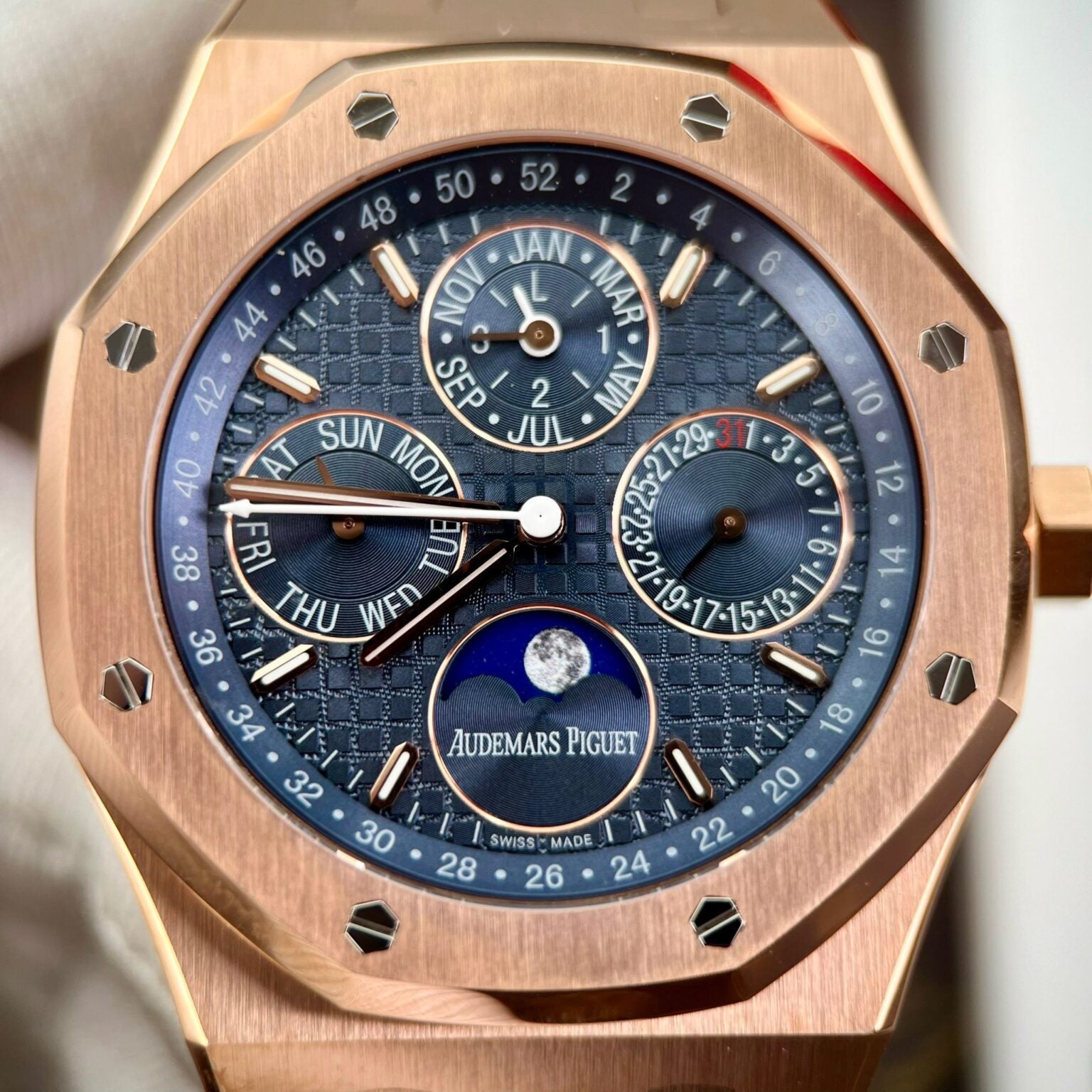 Audemars Piguet Royal Oak 26574OR Cadran Bleu Foncé 41 mm