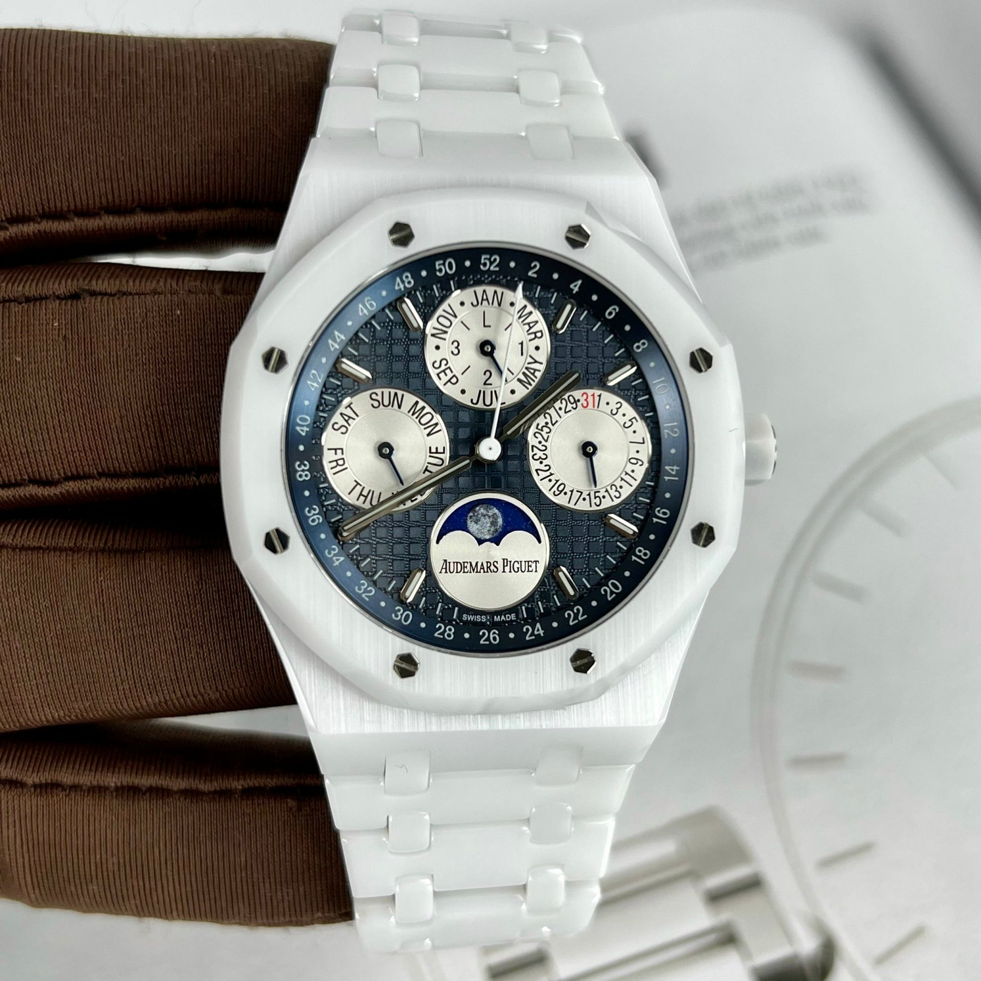 Audemars Piguet Royal Oak 26579CB en Céramique Blanche 41 mm