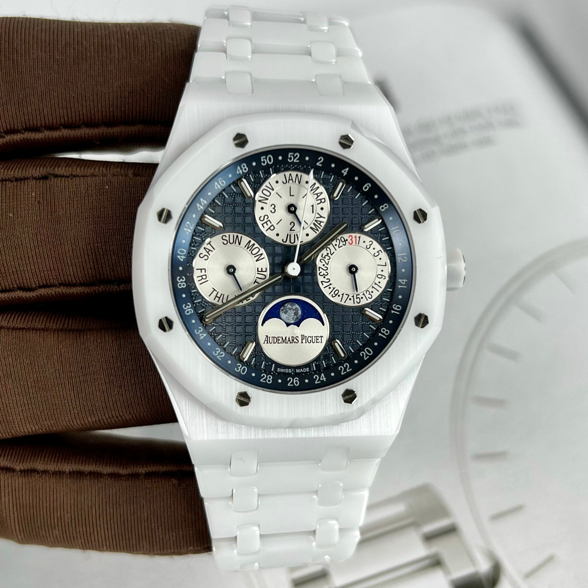 Audemars Piguet Royal Oak 26579CB en Céramique Blanche 41 mm