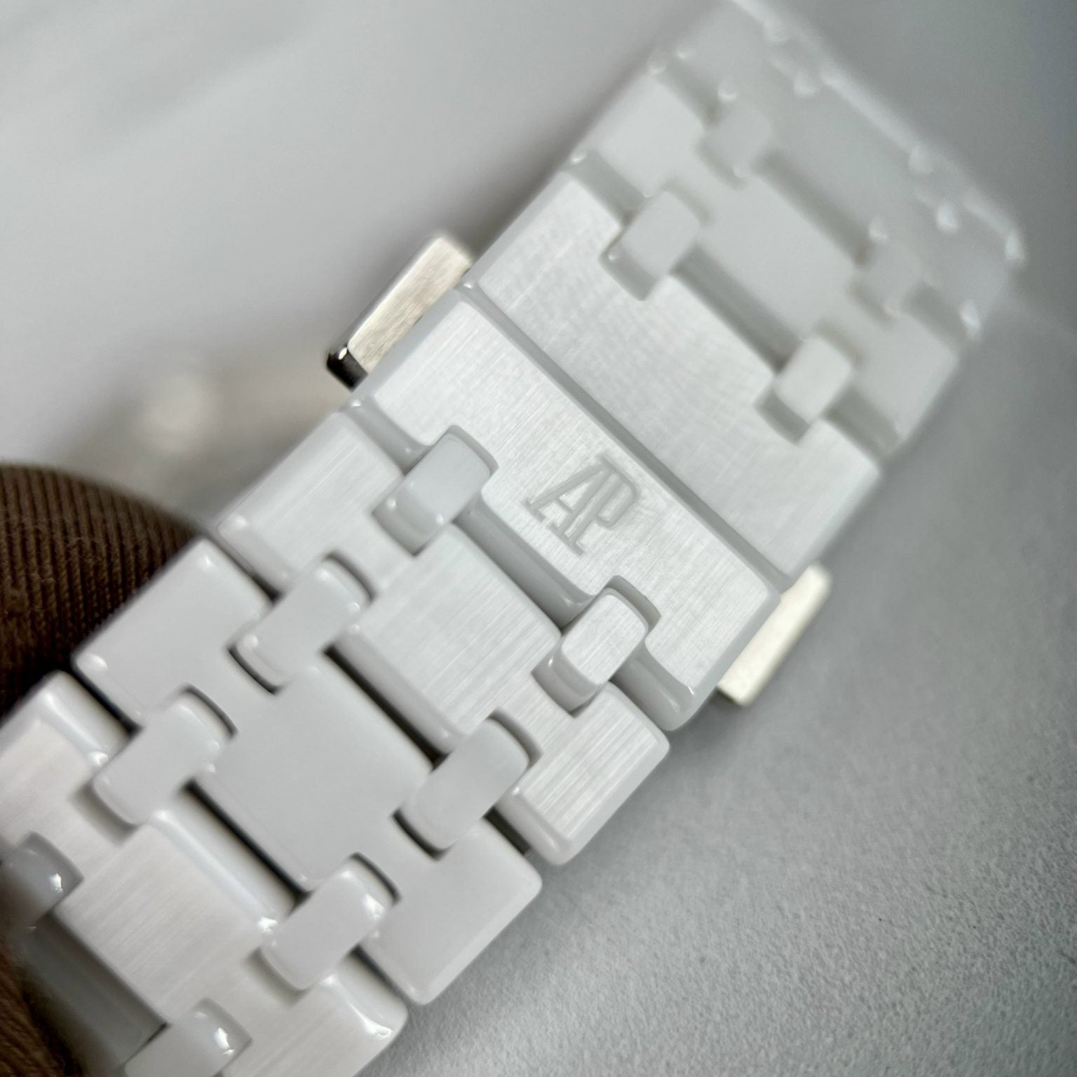 Audemars Piguet Royal Oak 26579CB en Céramique Blanche 41 mm