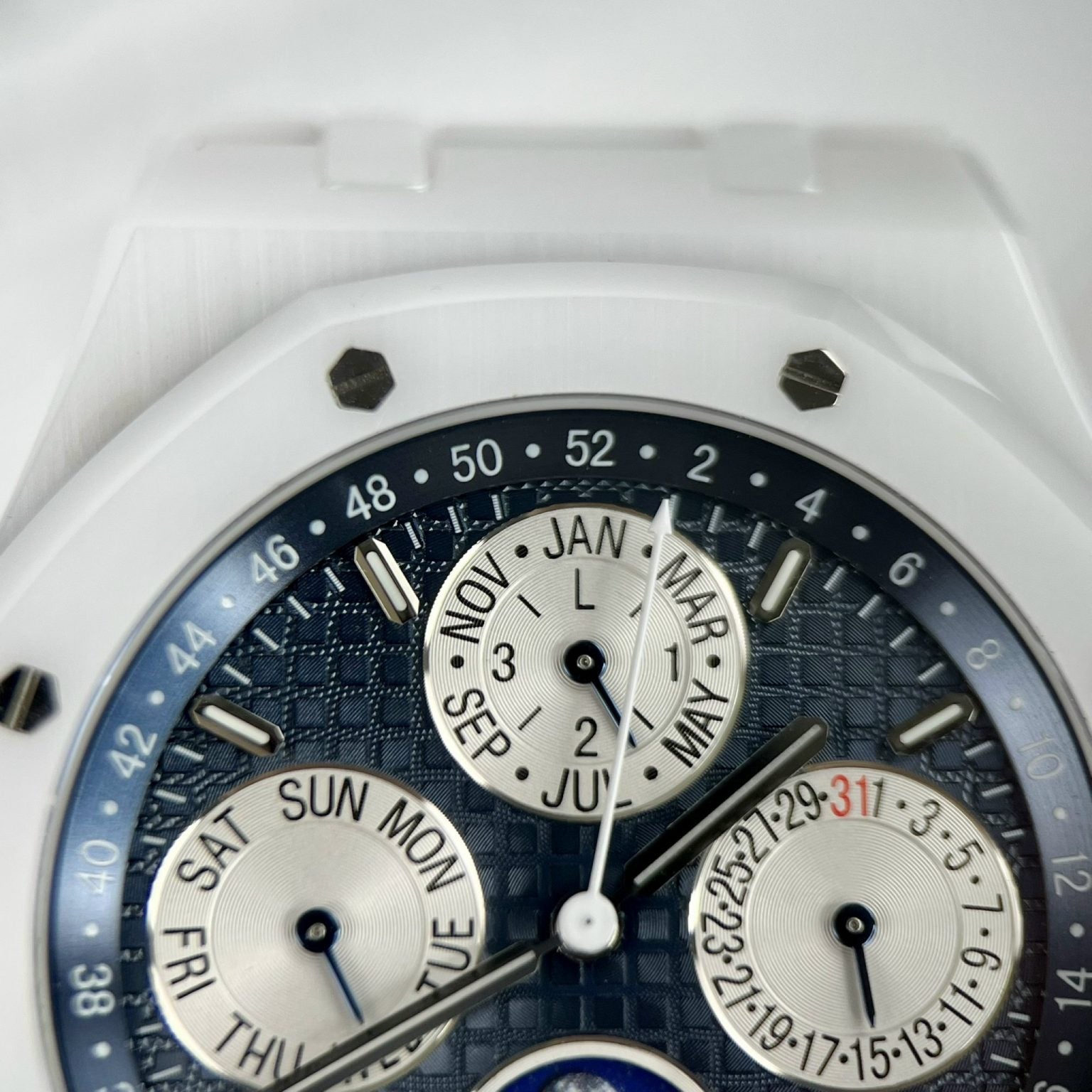 Audemars Piguet Royal Oak 26579CB en Céramique Blanche 41 mm