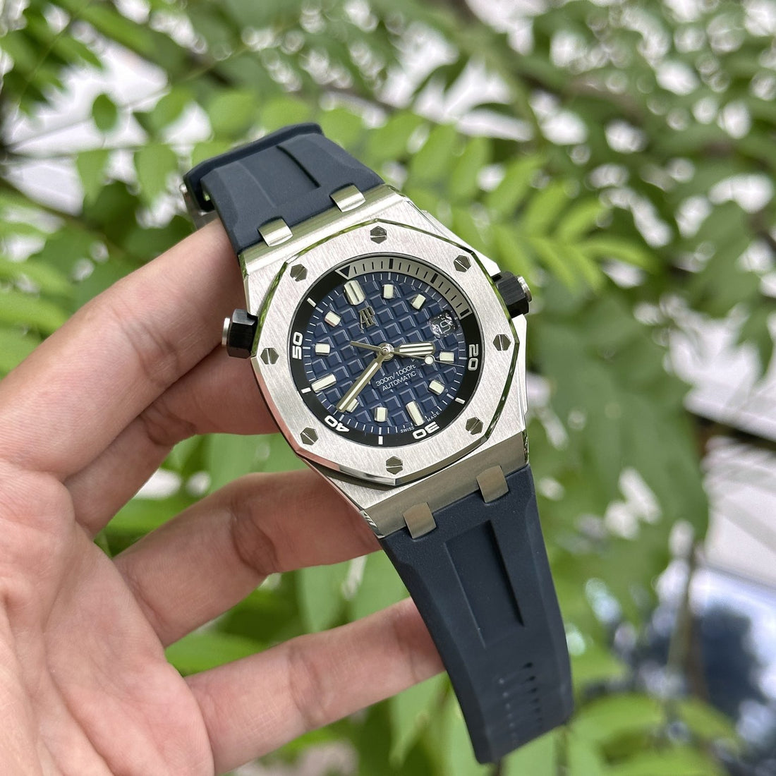 Audemars Piguet Royal Oak Offshore 15720ST Bleu 42 mm