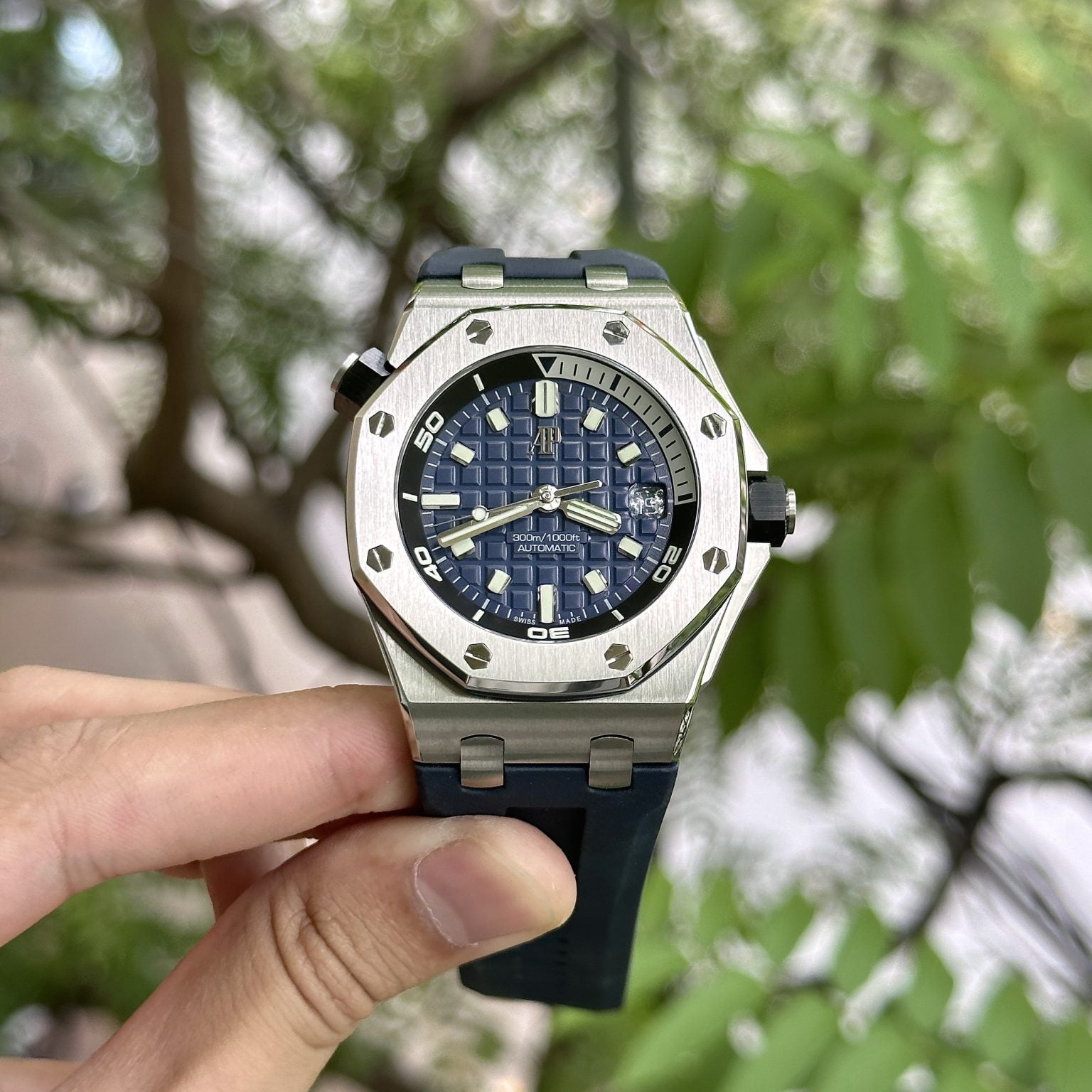 Audemars Piguet Royal Oak Offshore 15720ST Bleu 42 mm