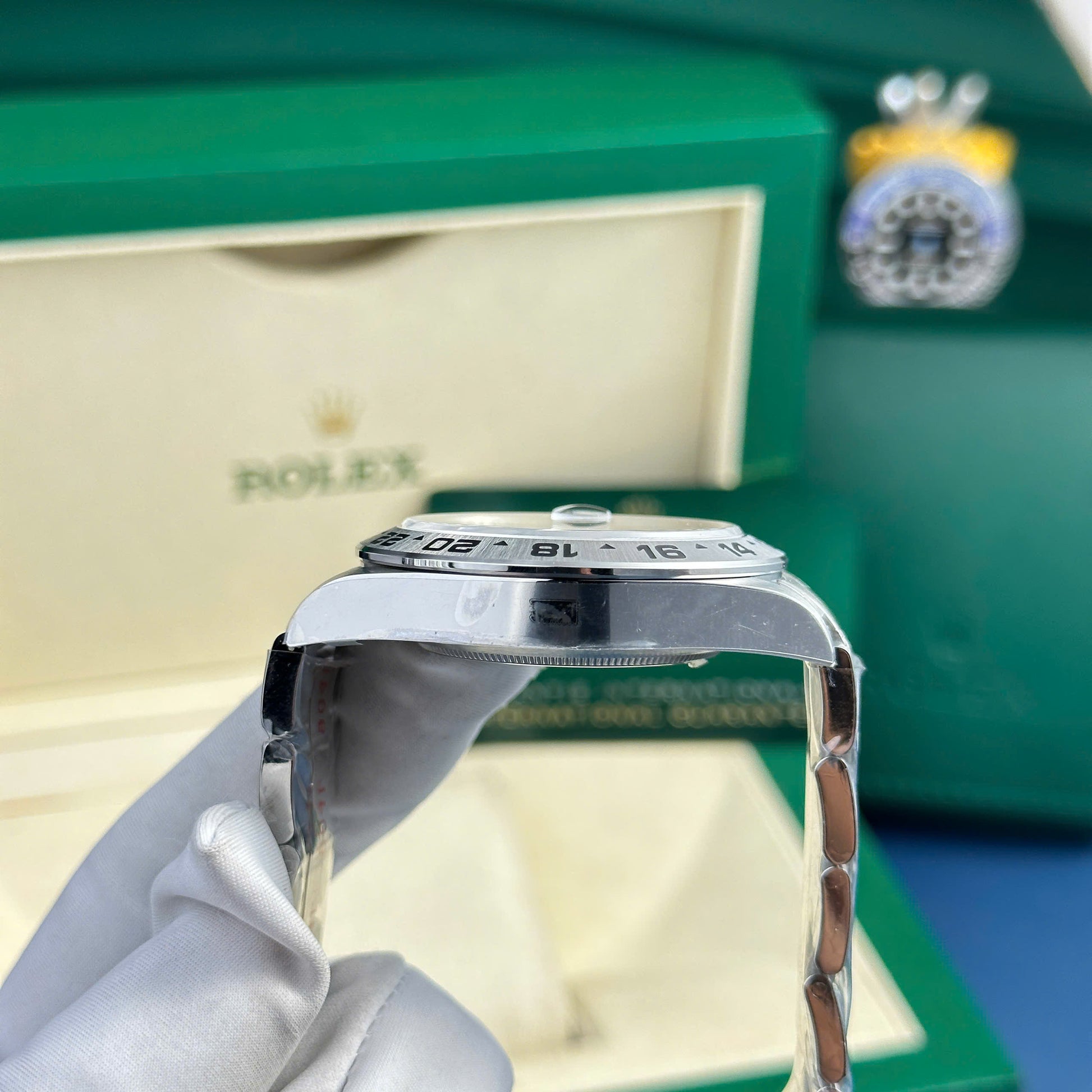 Rolex Explorer II 216570 Cadran Blanc 42mm