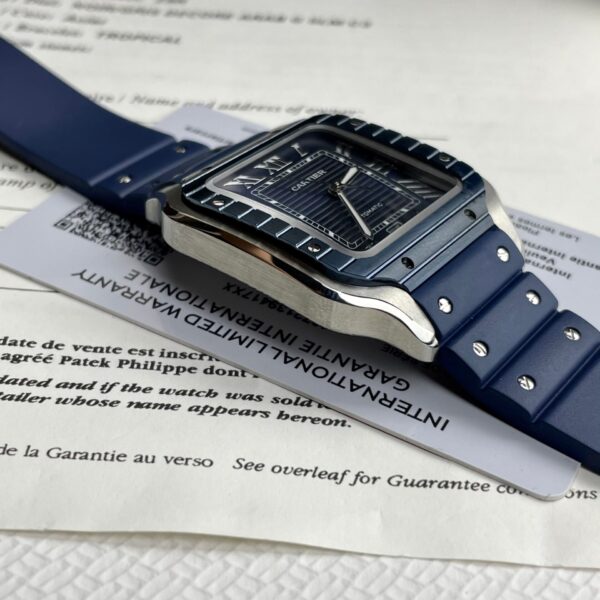 Montre Cartier Santos WSSA0030, cadran bleu, bracelet en caoutchouc, 39,8 mm