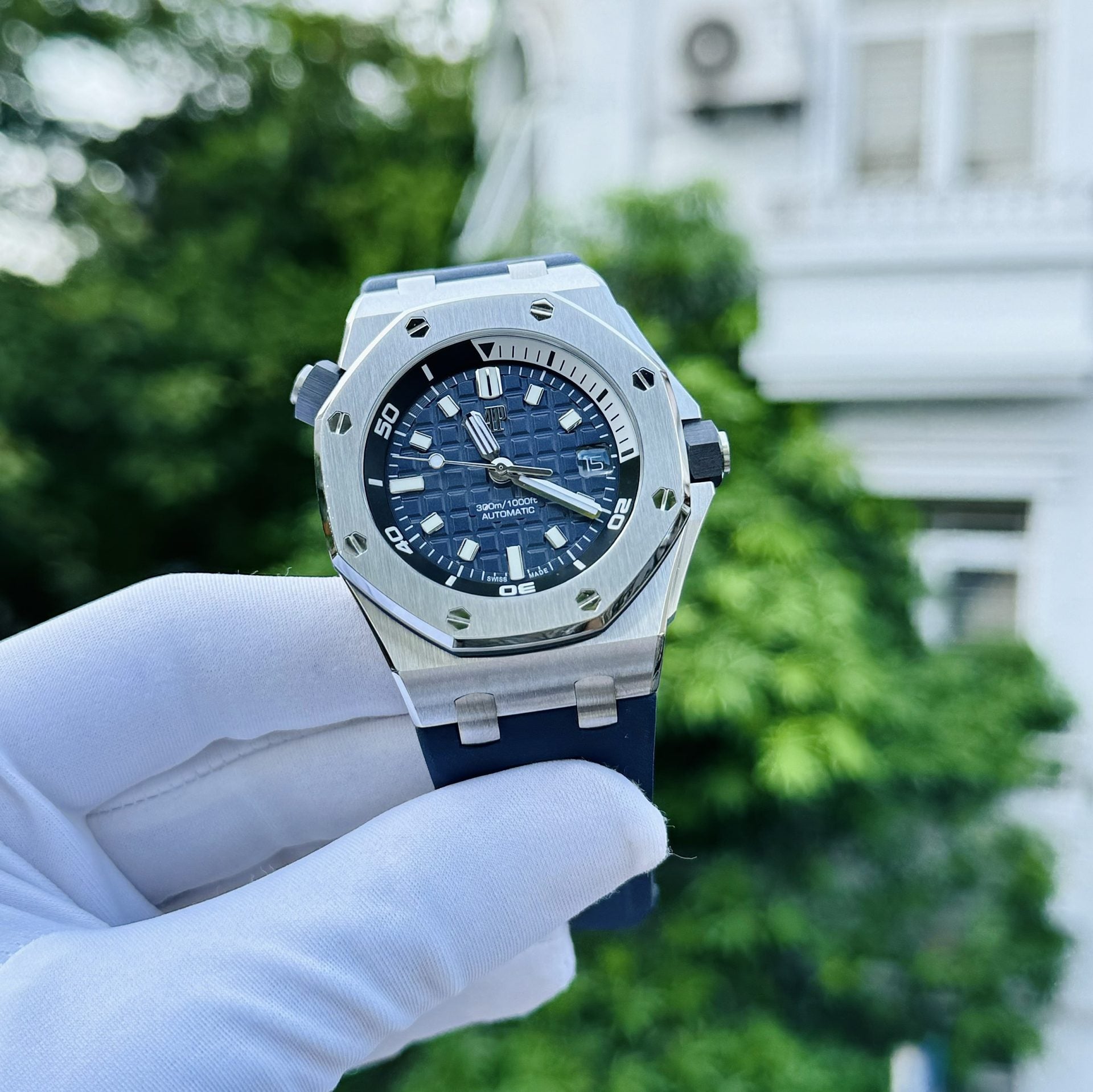 Audemars Piguet Royal Oak 15720ST Cadran Bleu IP Factory 41 mm