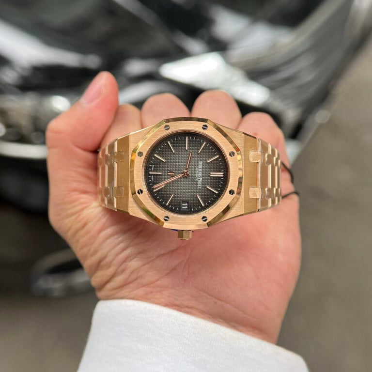 Audemars Piguet Royal Oak 15202OR Jumbo Cadran Gris 39 mm