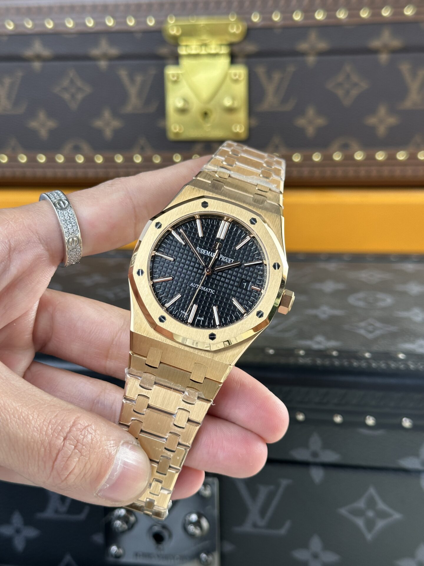 Audemars Piguet Royal Oak 15400OR Cadran Noir 41 mm