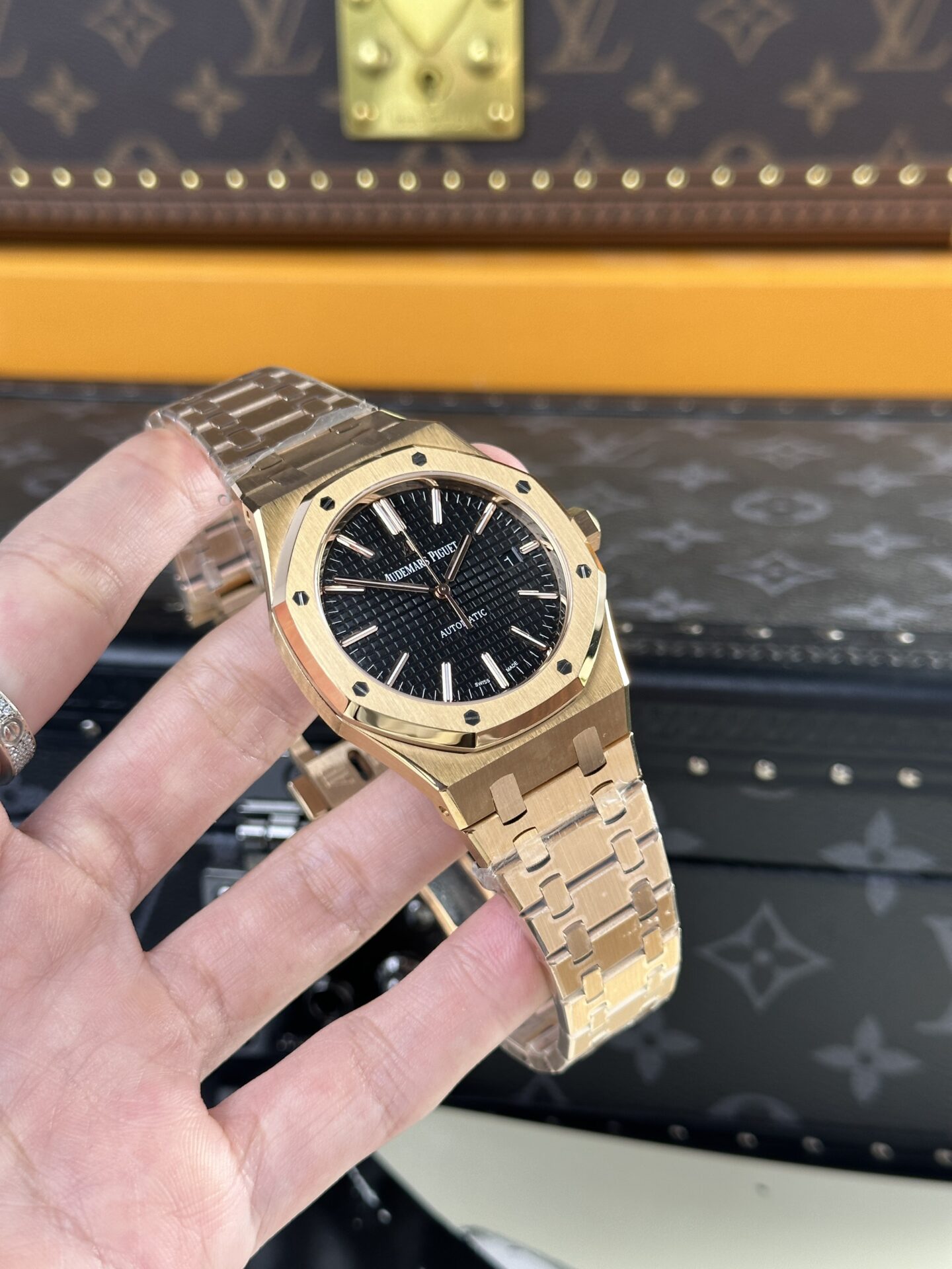 Audemars Piguet Royal Oak 15400OR Cadran Noir 41 mm