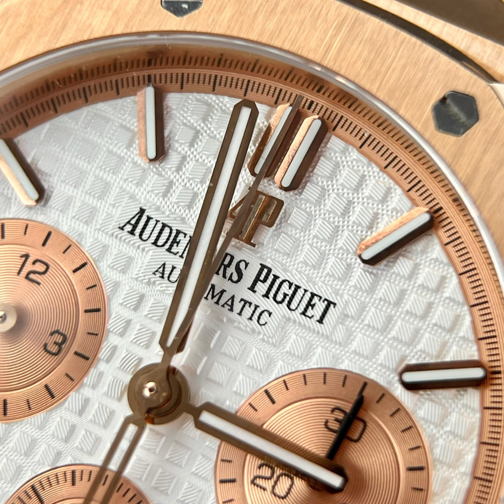 Audemars Piguet Royal Oak 26331OR Cadran Blanc ZF Factory 41 mm