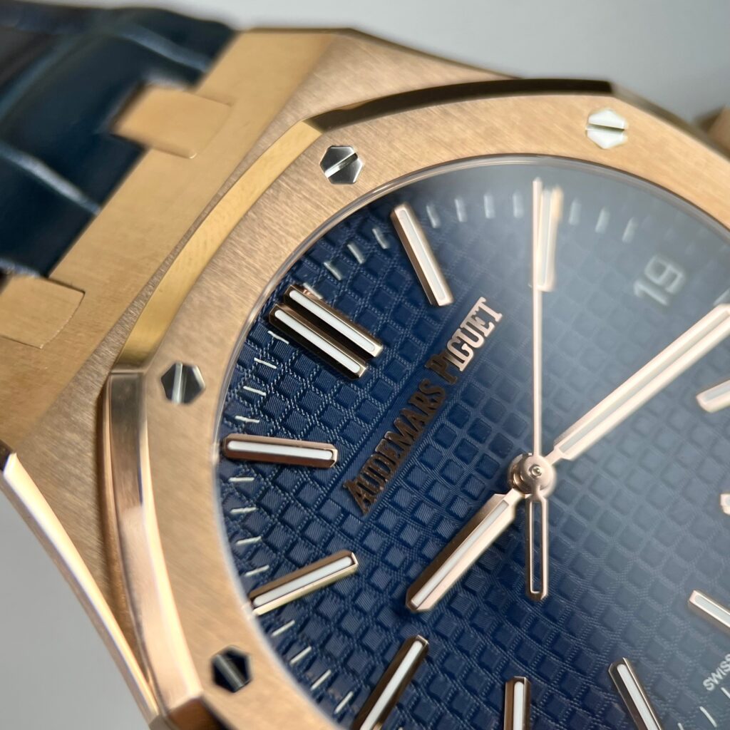 Audemars Piguet Royal Oak 15510OR Édition 50e anniversaire 41 mm