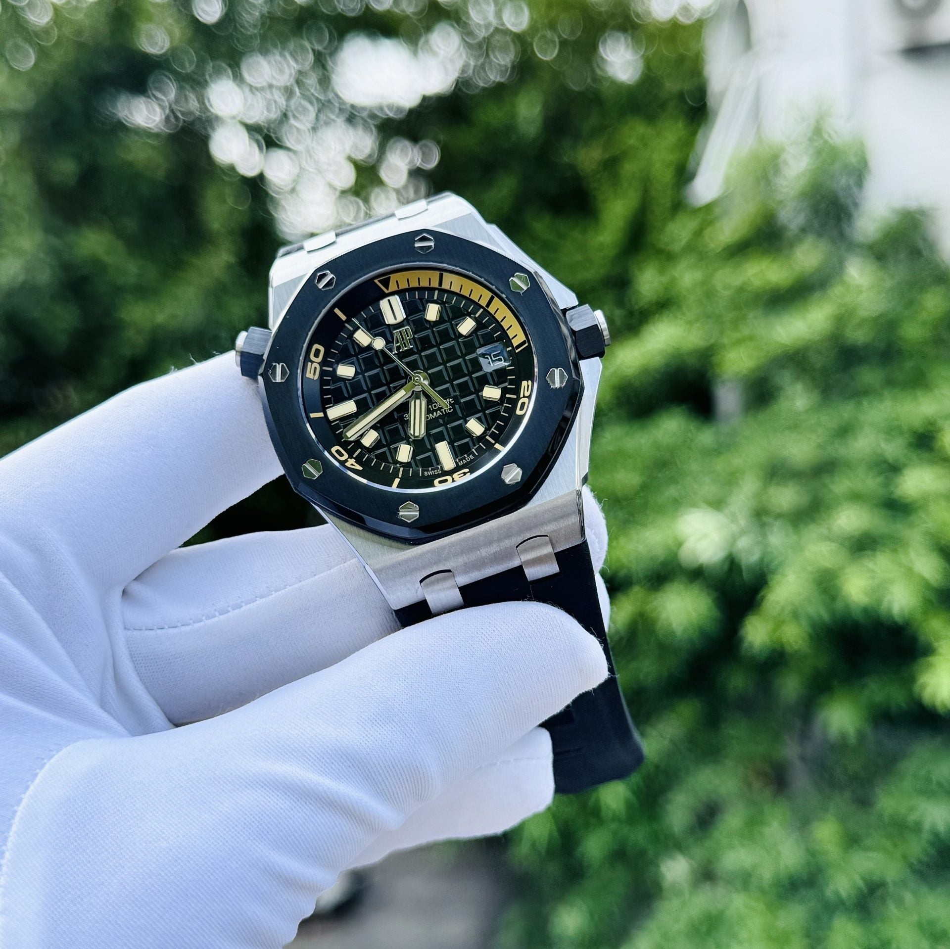 Audemars Piguet Royal Oak 15720ST Cadran Noir IP Factory 42 mm