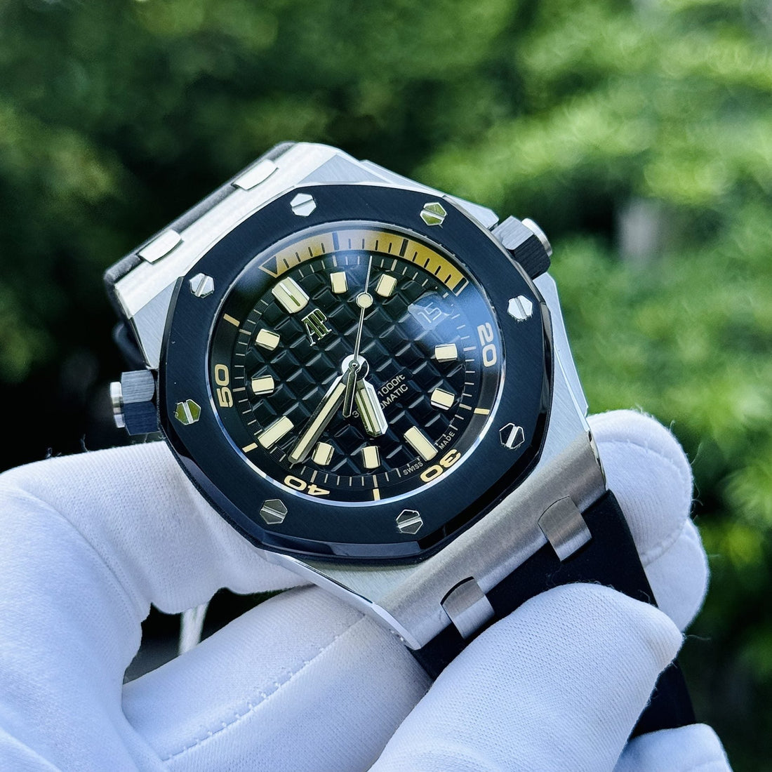 Audemars Piguet Royal Oak 15720ST Cadran Noir IP Factory 42 mm