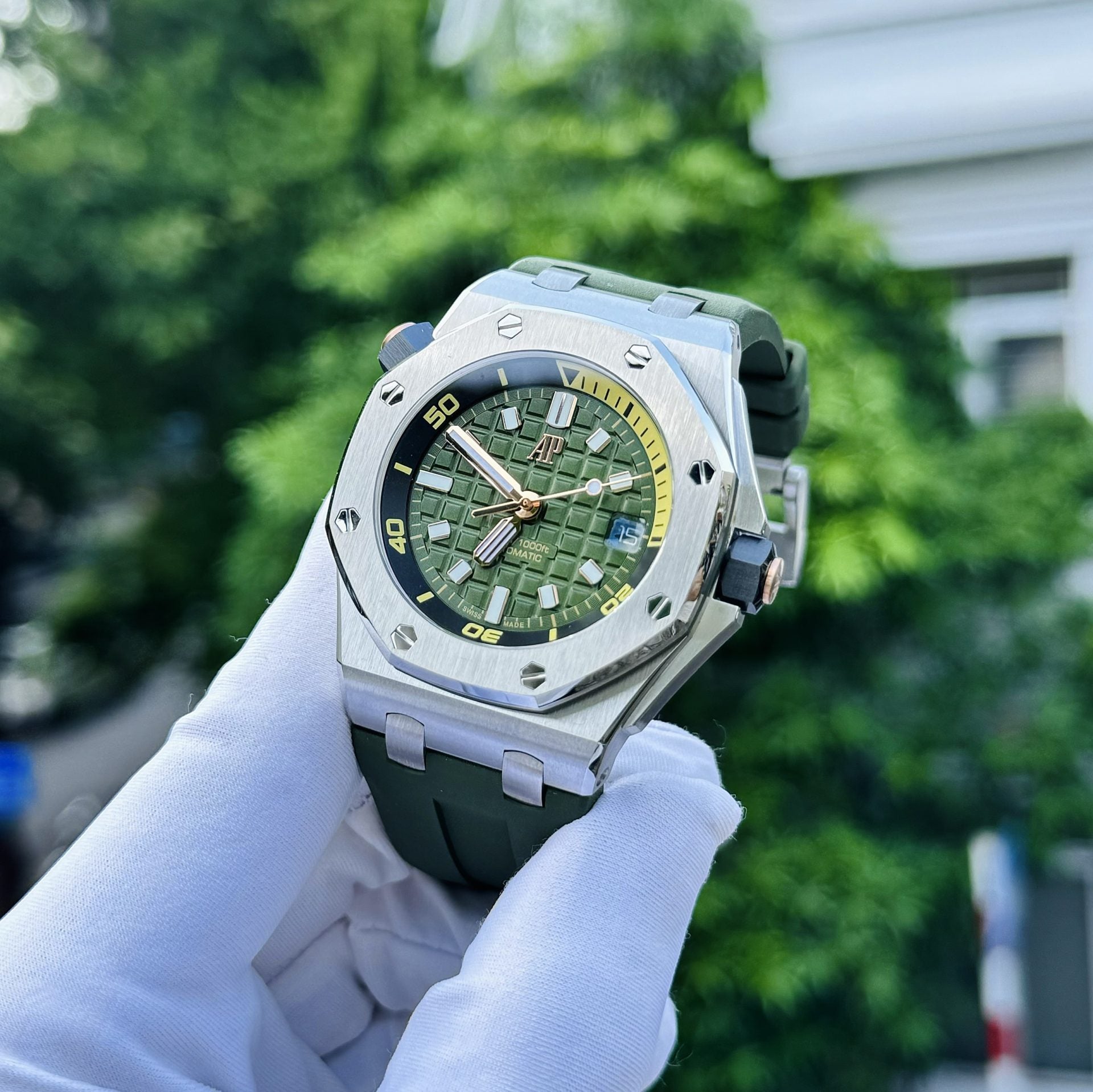 Audemars Piguet Royal Oak 15720ST Cadran Vert IP Factory 42mm