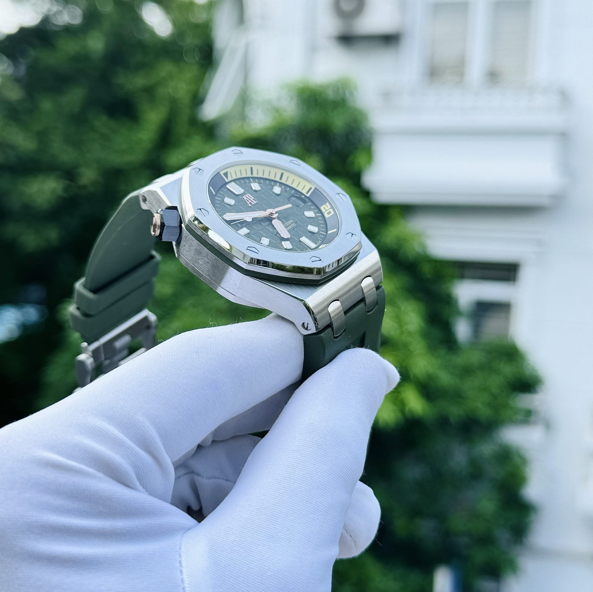 Audemars Piguet Royal Oak 15720ST Cadran Vert IP Factory 42mm