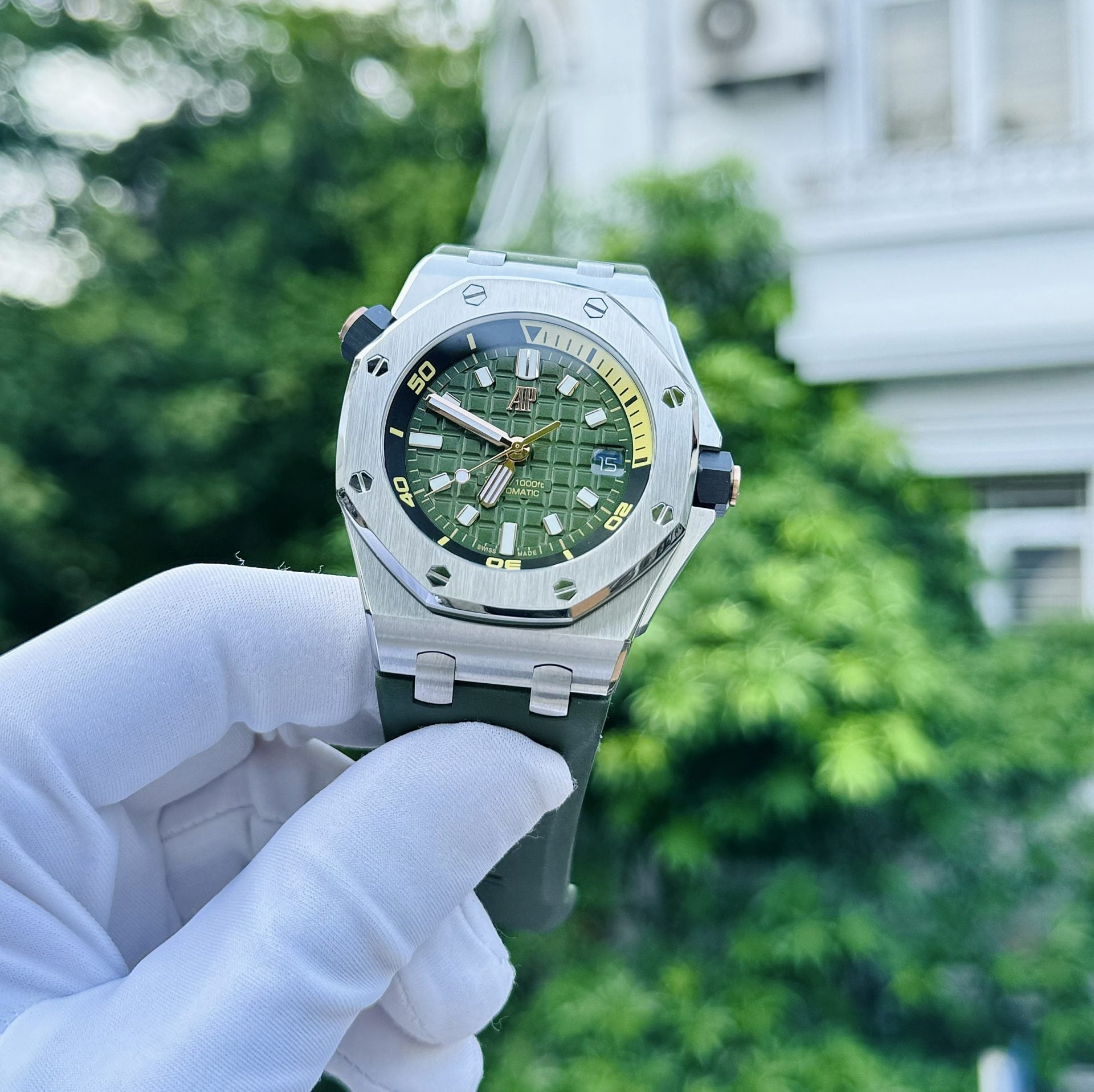 Audemars Piguet Royal Oak 15720ST Cadran Vert IP Factory 42mm