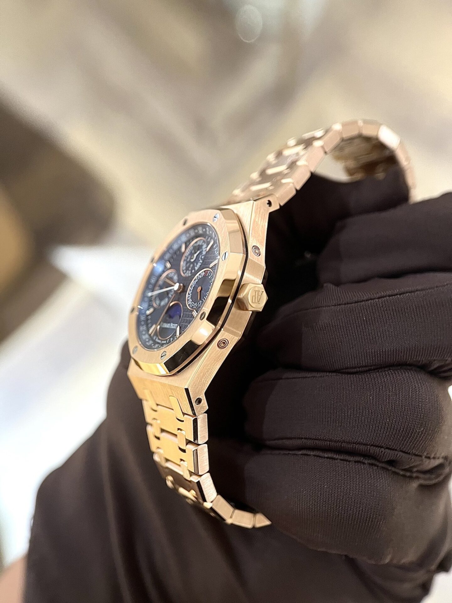 Audemars Piguet Royal Oak 26574OR Or rose Cadran bleu 41 mm