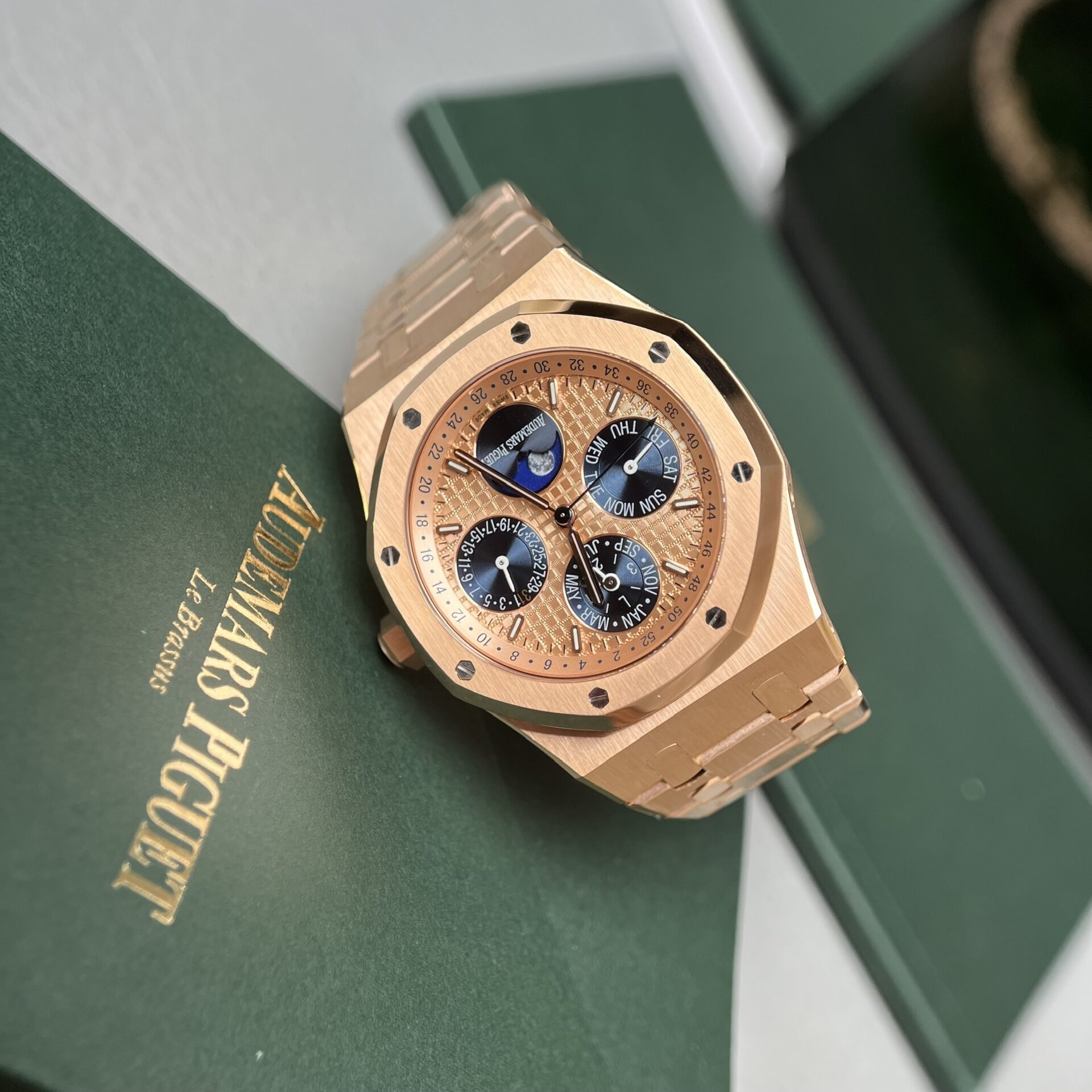 Audemars Piguet Royal Oak Calendrier Perpétuel 26574 Or Rose 41 mm