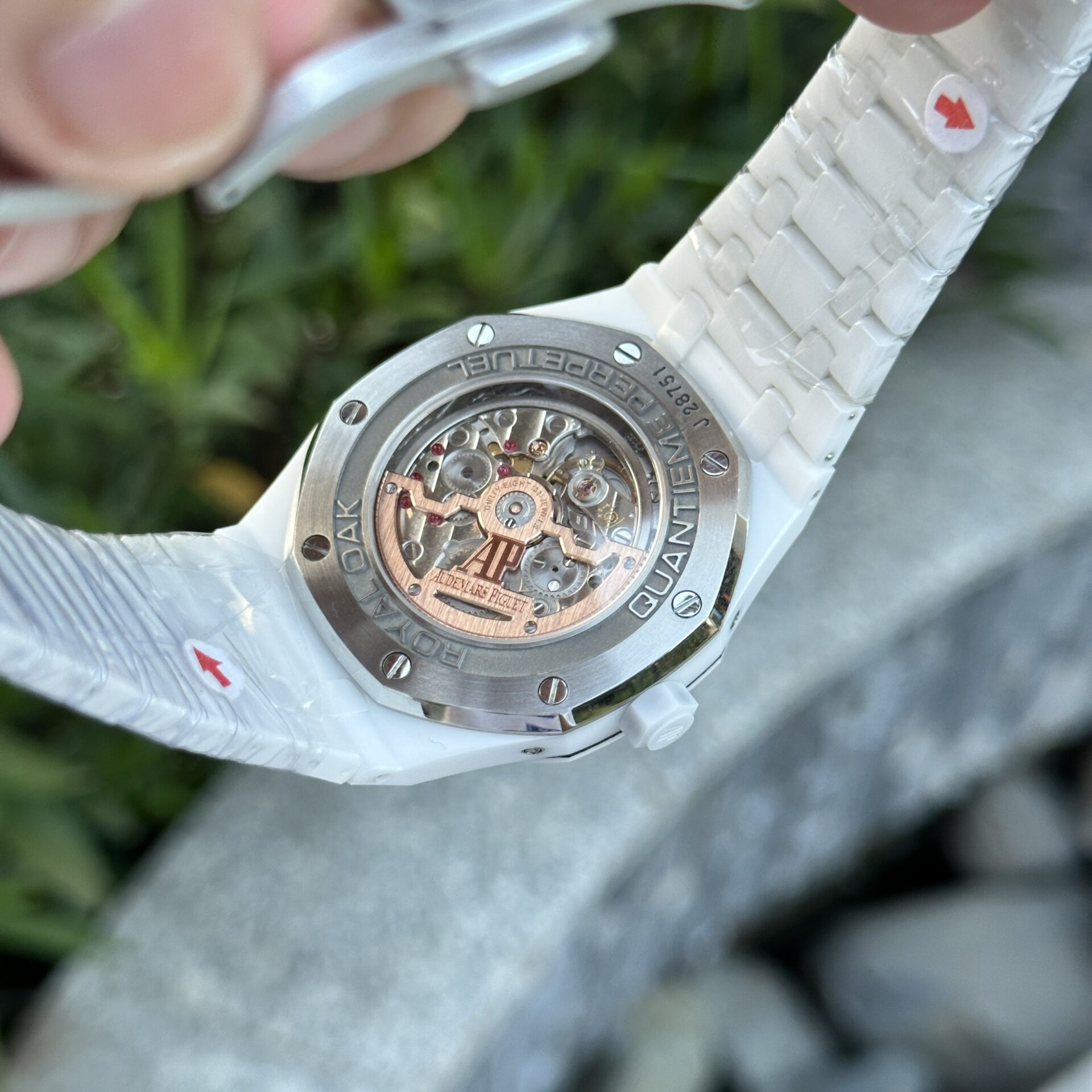 Audemars Piguet Royal Oak Quantième Perpétuel 26579CB Céramique Blanche 42 mm