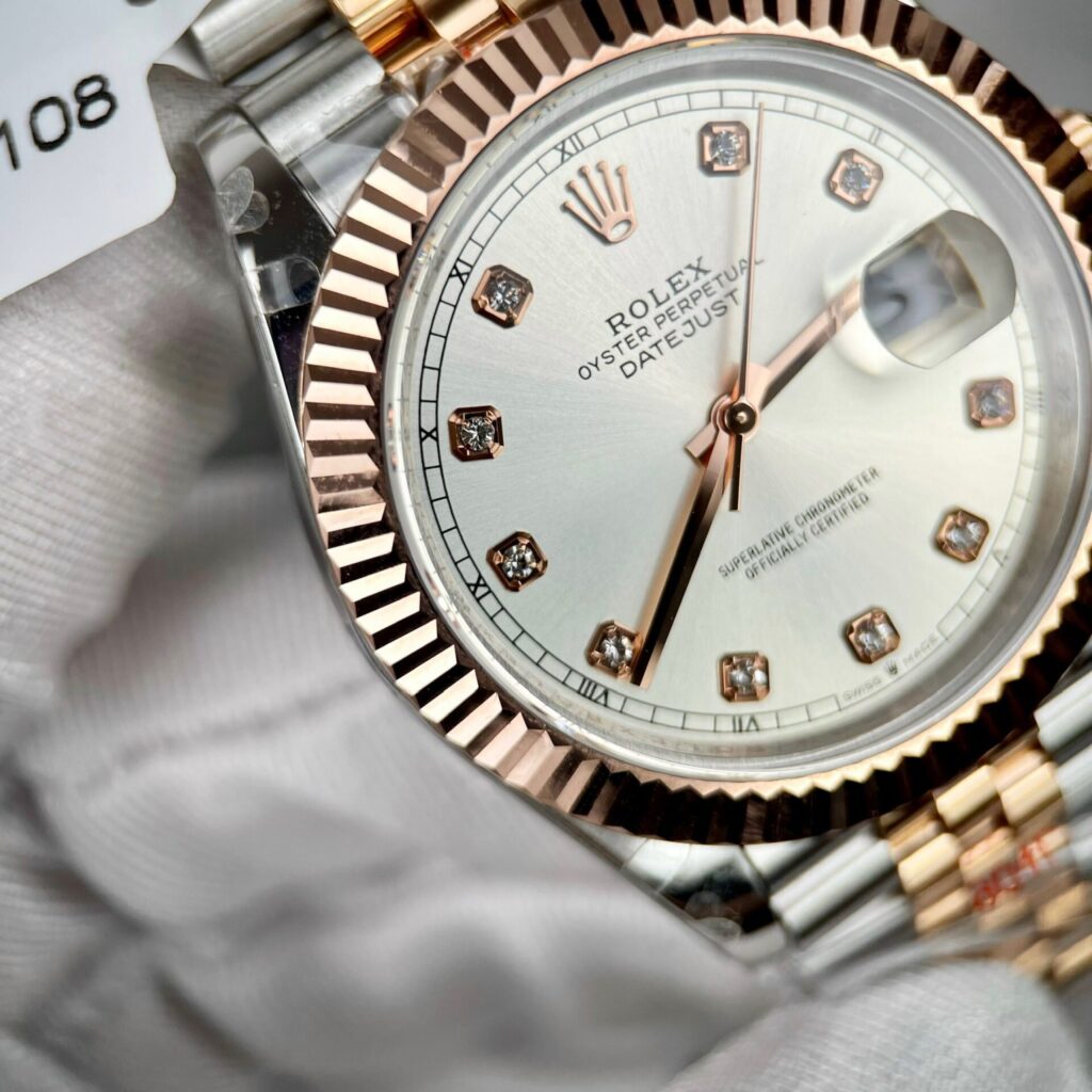Rolex DateJust 126331 cadran argenté 41 mm