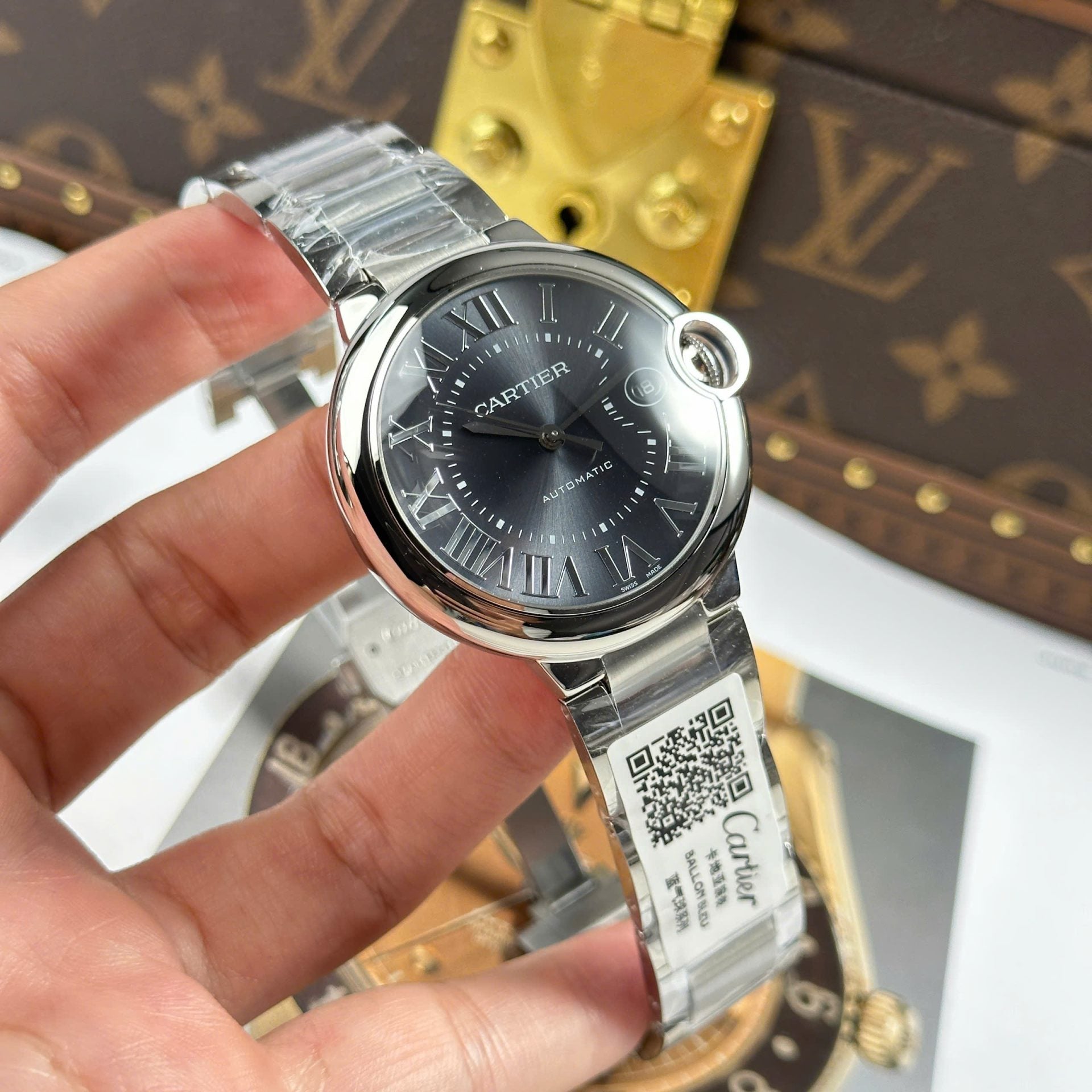Montre Cartier Ballon Bleu Cadran Gris Fil Métal 40 mm