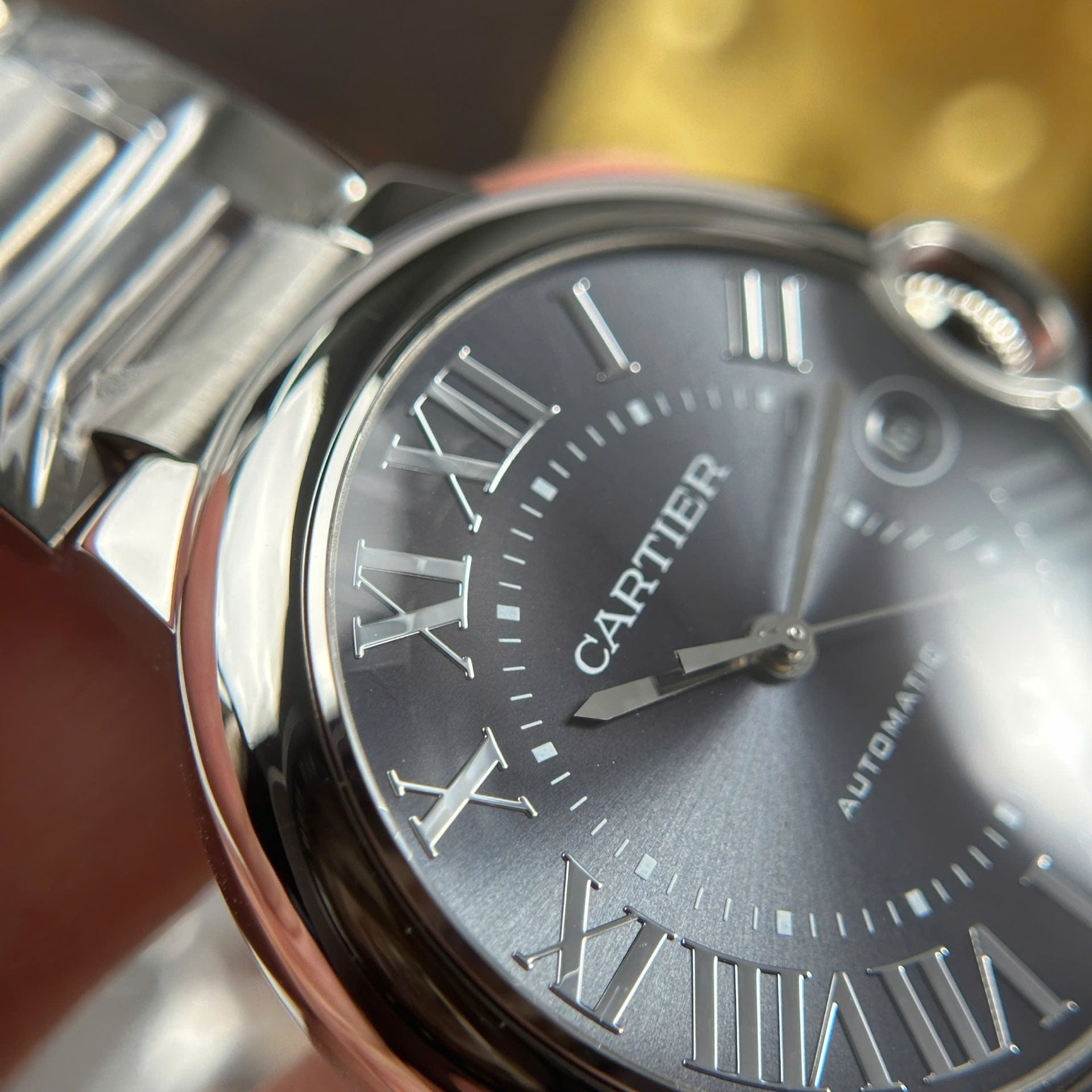 Montre Cartier Ballon Bleu Cadran Gris Fil Métal 40 mm