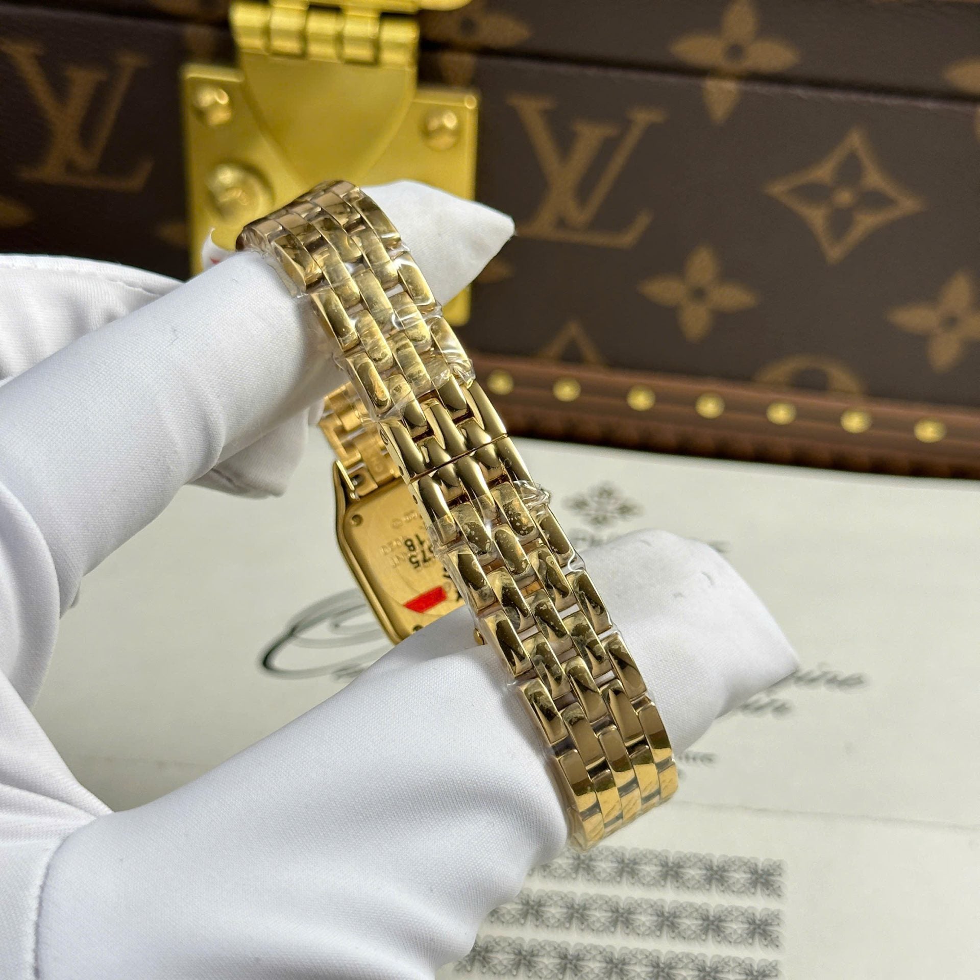 CARTIER PANTHÈRE DE 22 MM - Montre Cartier - Femme - VEM737