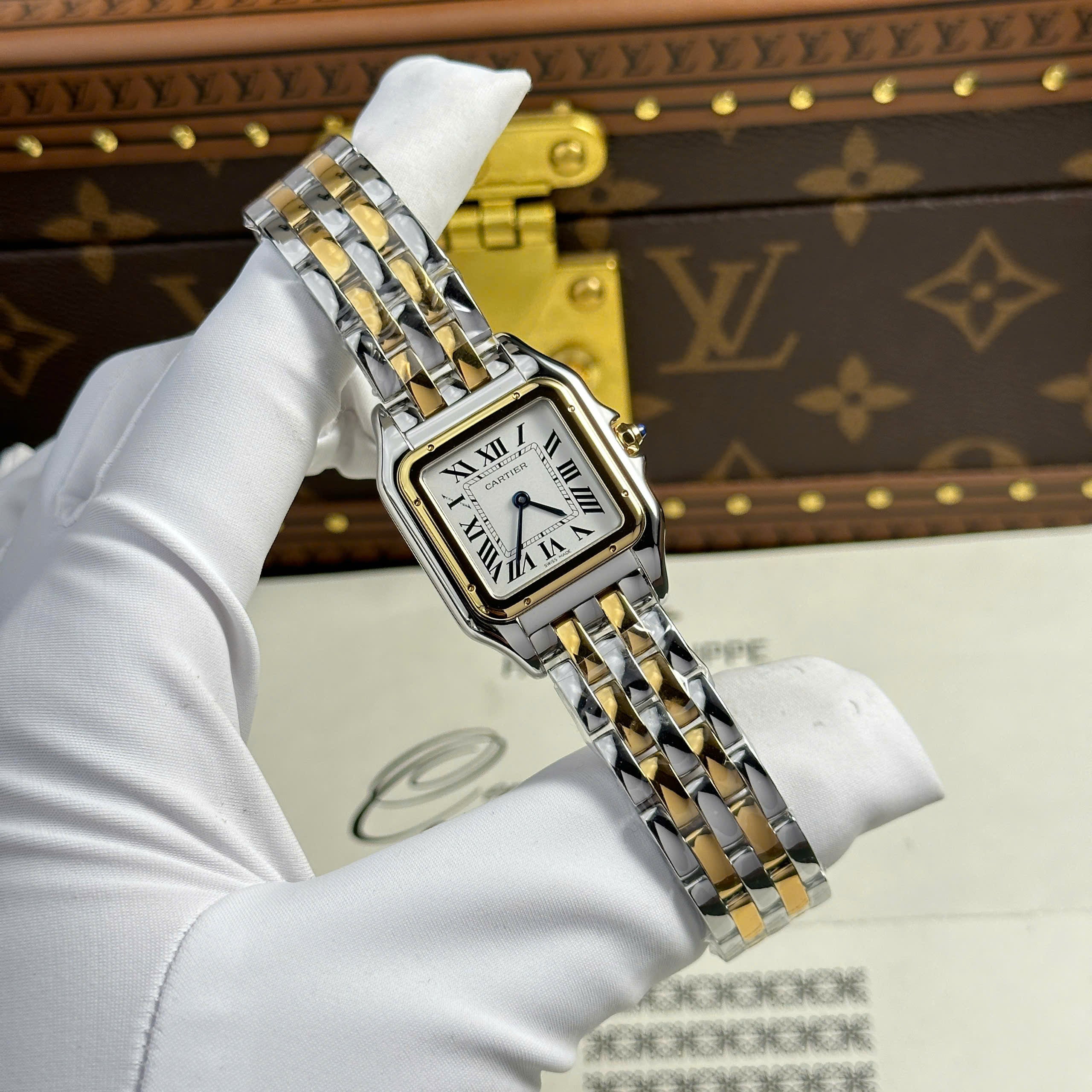 CARTIER PANTHÈRE DE 27 MM - Montre Cartier - Femme - VEM743