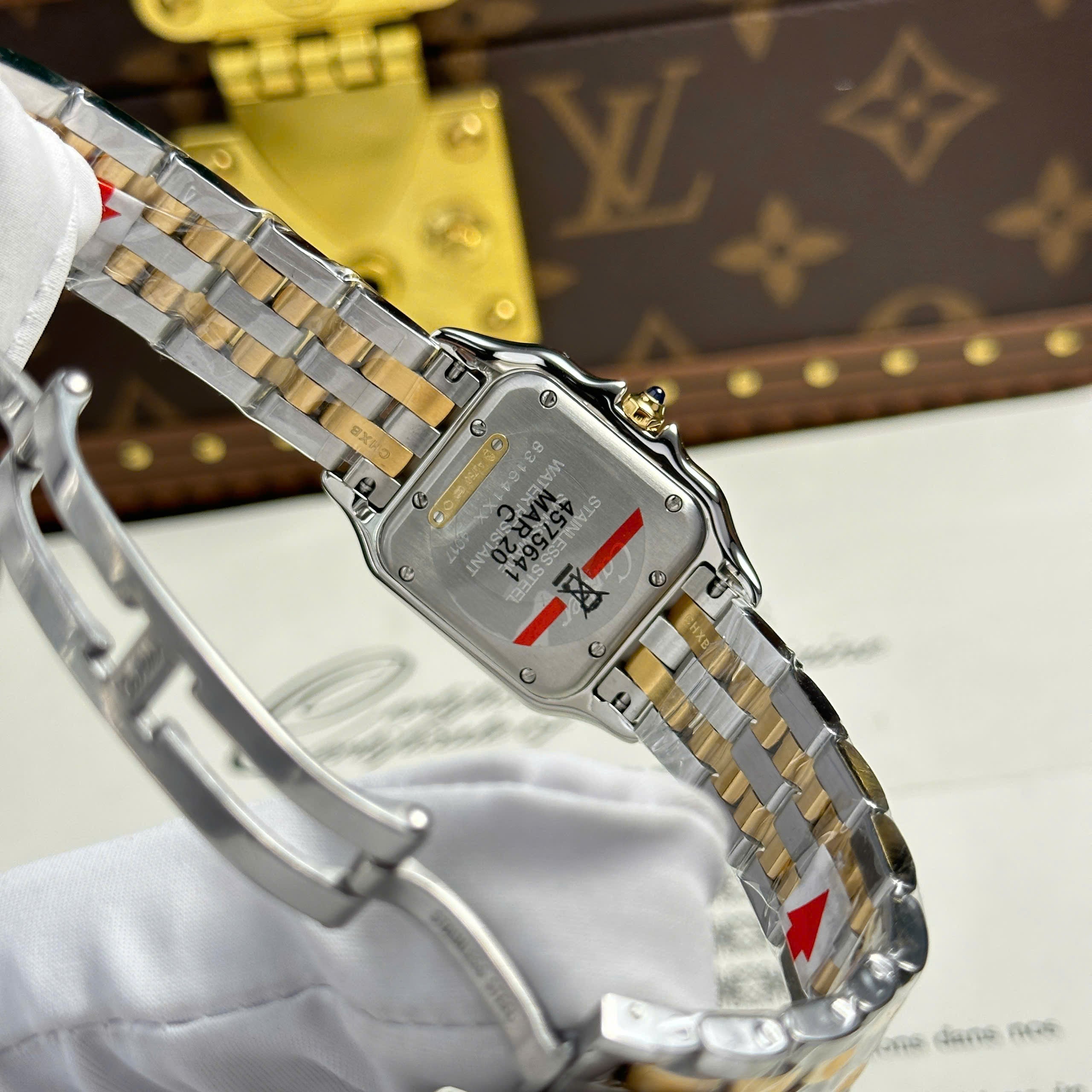 CARTIER PANTHÈRE DE 27 MM - Montre Cartier - Femme - VEM743