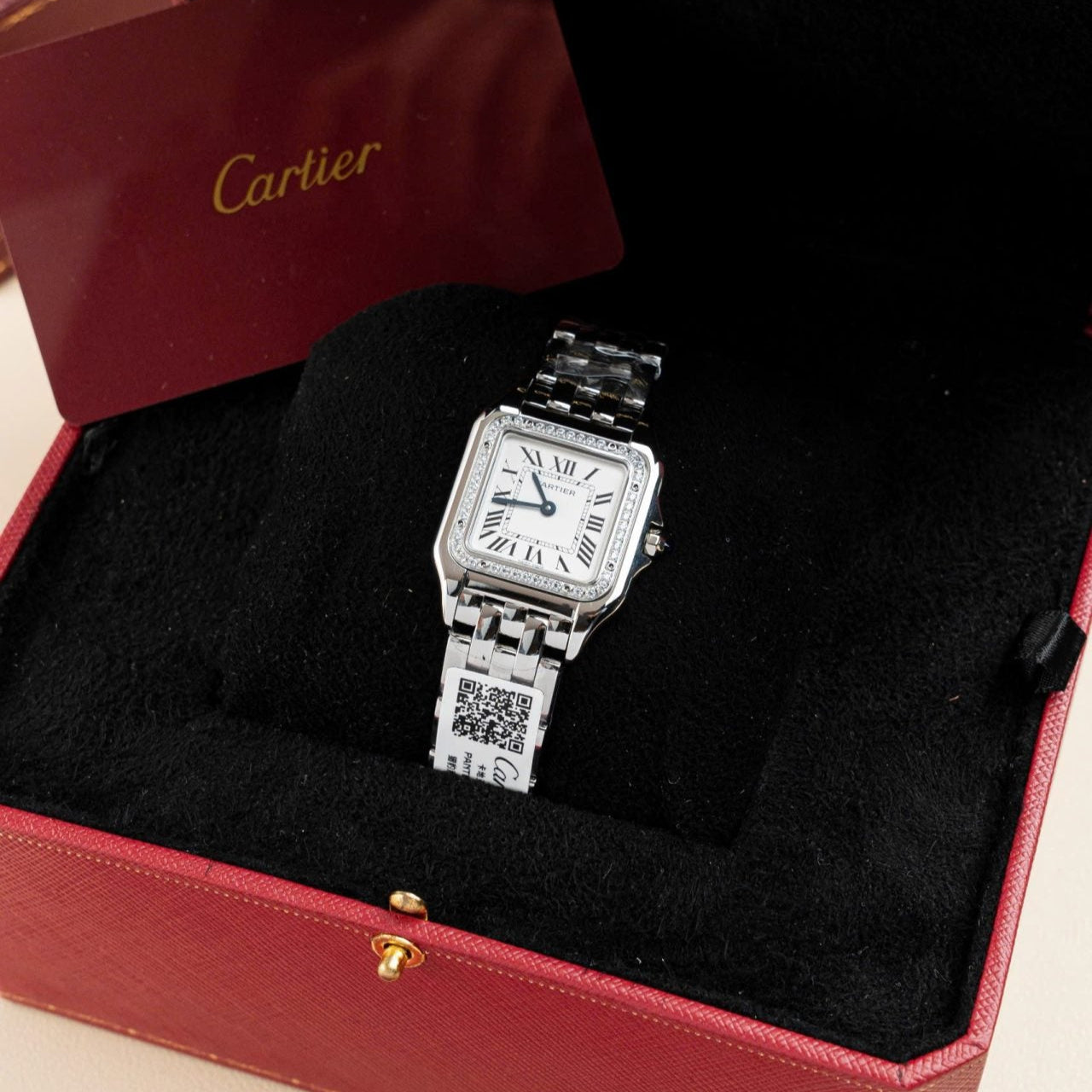 Montre Cartier Panthère W2PN0007, cadran blanc, fil métallique, 27 x 37 mm