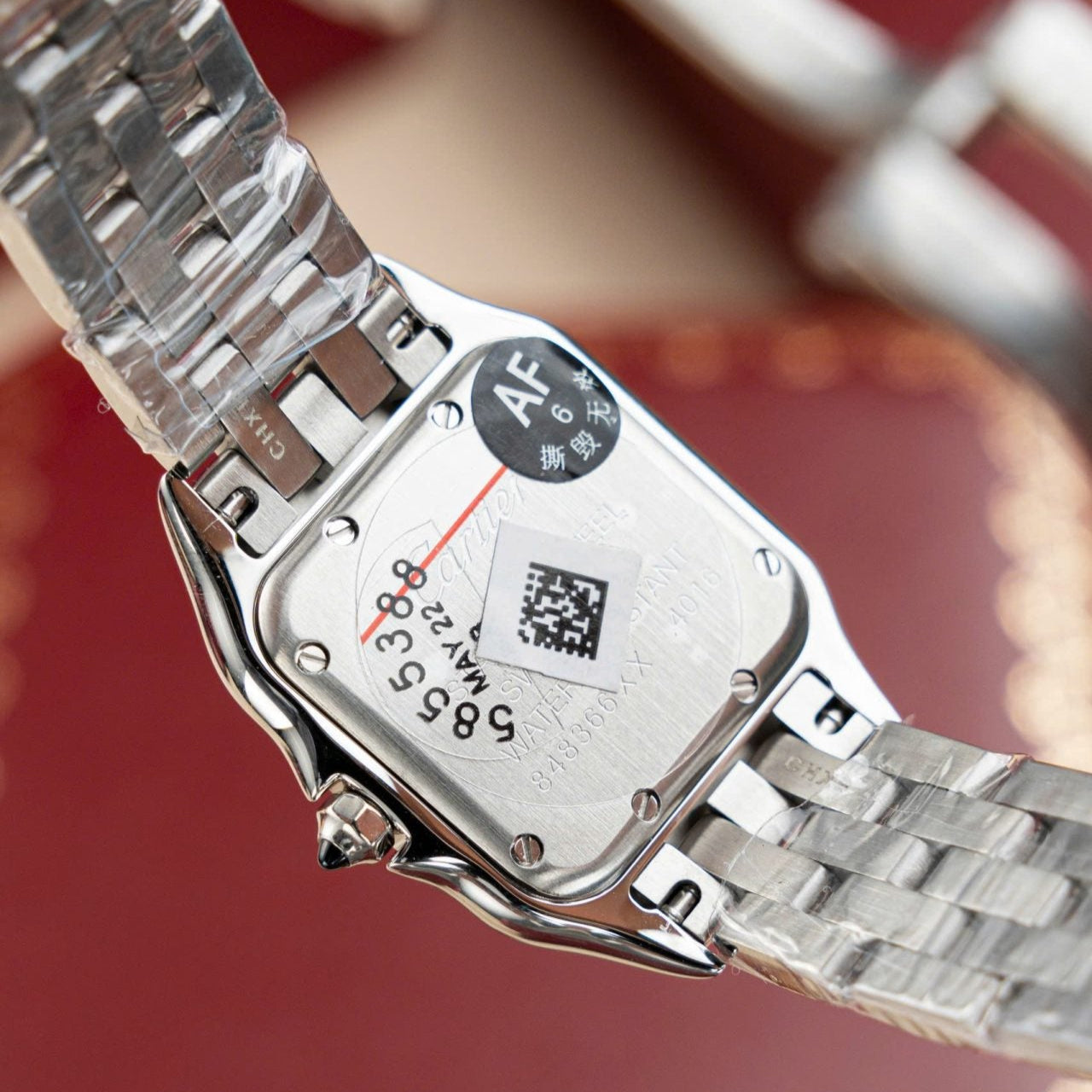 Montre Cartier Panthère W2PN0007, cadran blanc, fil métallique, 27 x 37 mm