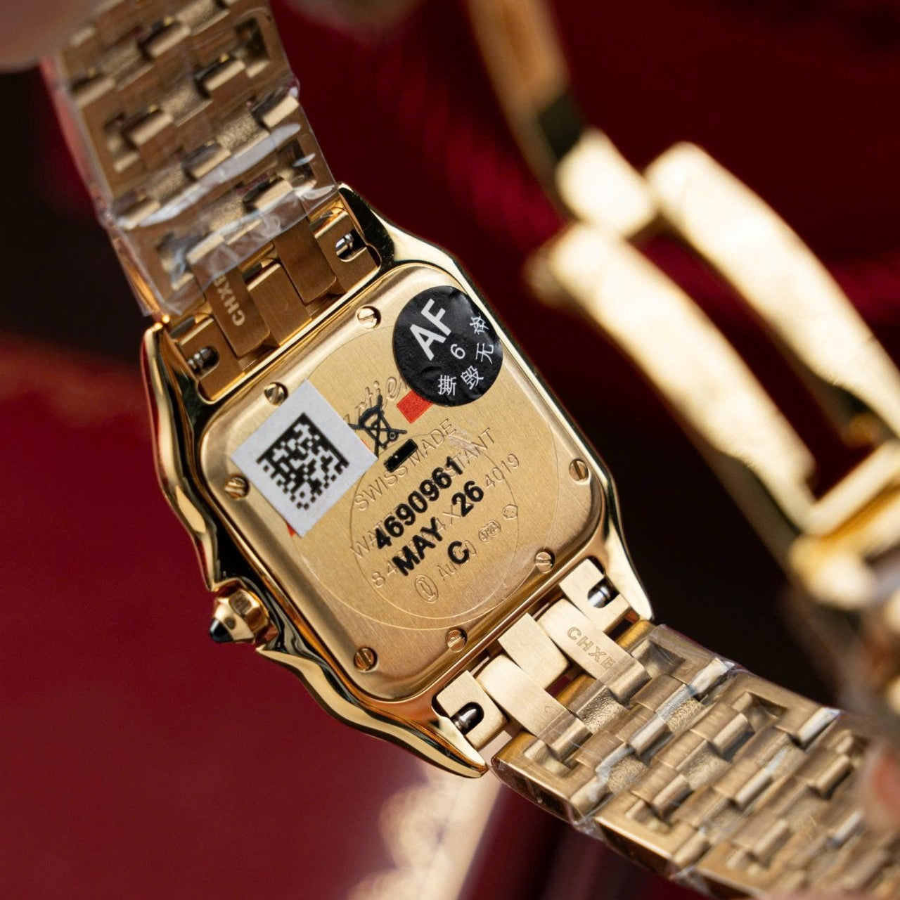 Montre Cartier Panthère WGPN0009, cadran blanc, fil métallique, 27 x 37 mm