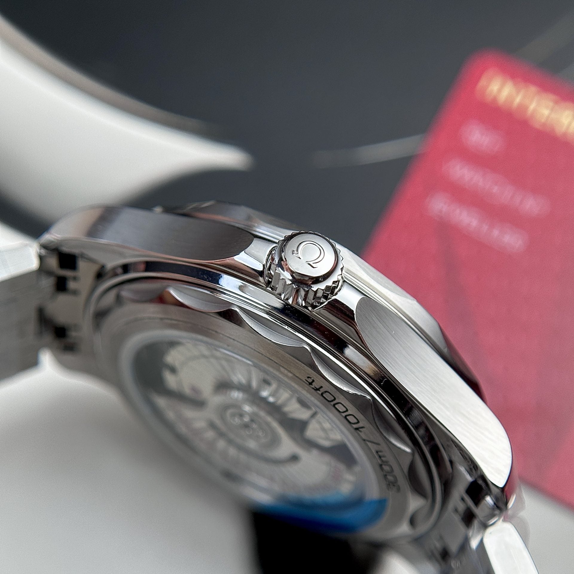 Omega Seamaster Sommerblaues Zifferblatt 42 mm