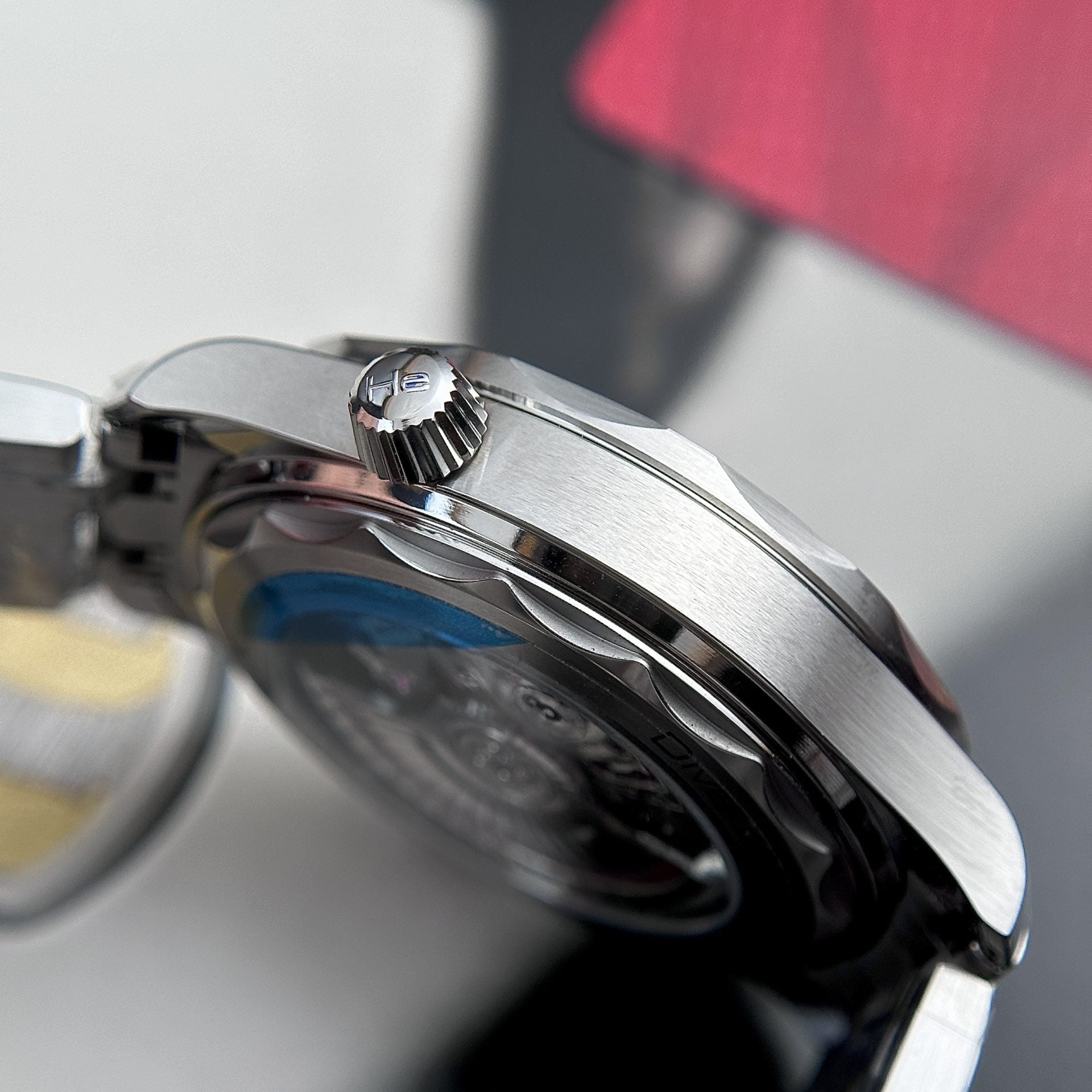 Omega Seamaster Sommerblaues Zifferblatt 42 mm