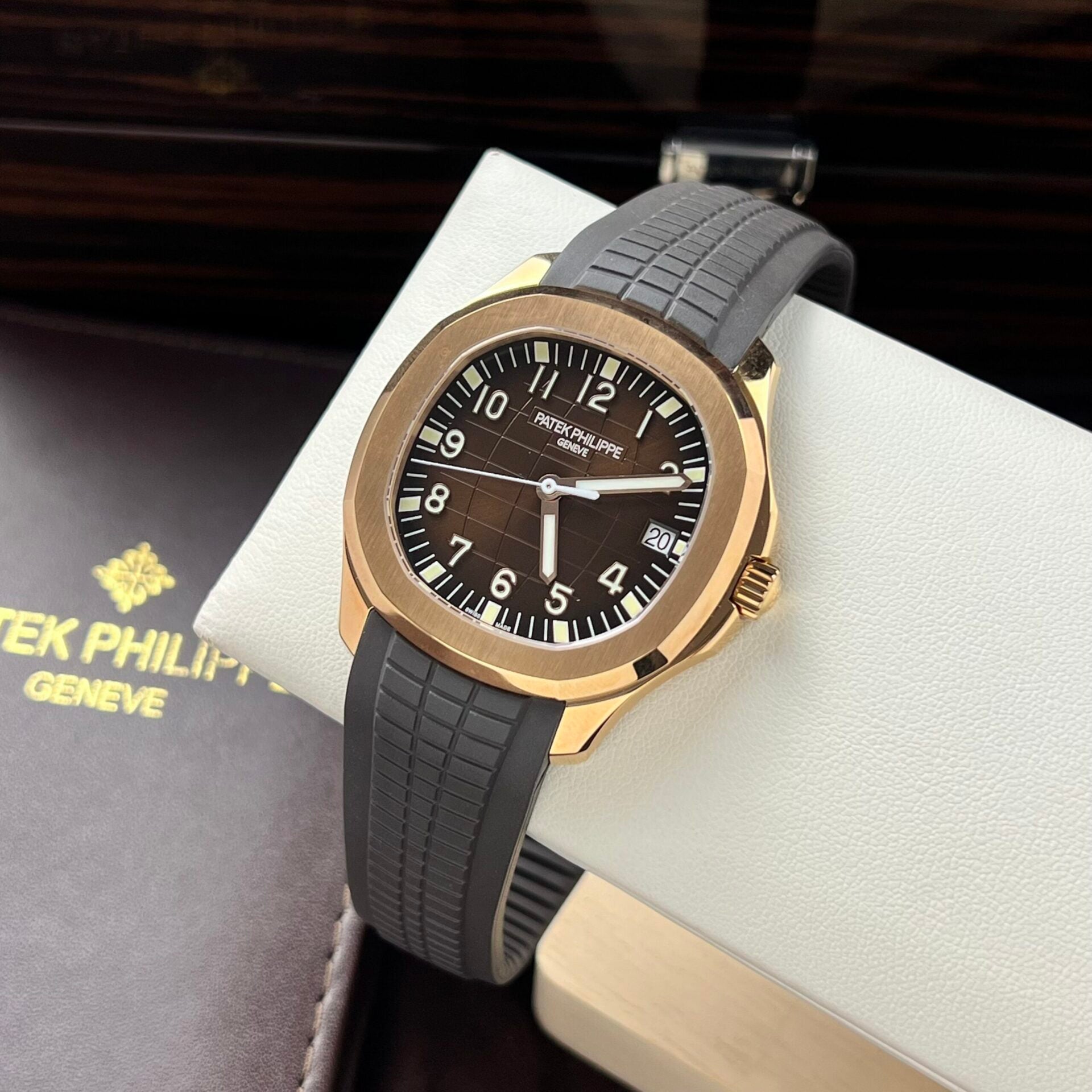Patek Philippe Aquanaut 5167 plaqué or rose, cadran chocolat 3K, 40 mm, usine