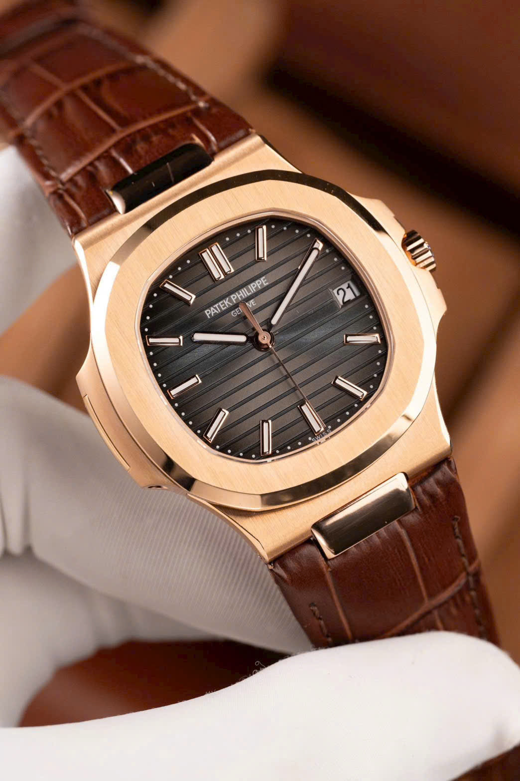 Patek Philippe Nautilus 5711R Cadran gris Bracelet cuir BBF Factory 40 mm