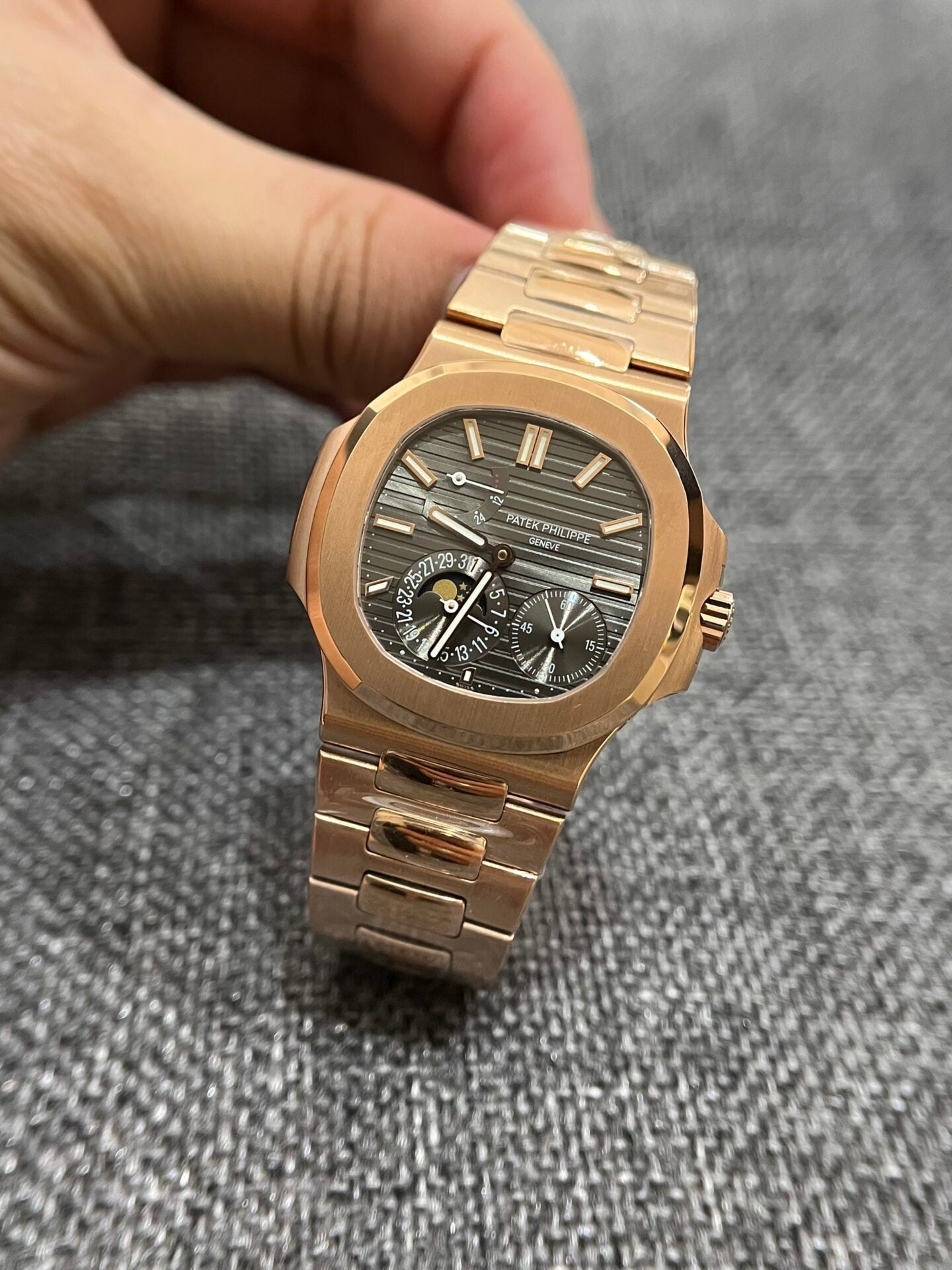 Patek Philippe Nautilus 5712 Cadran Gris PPF Factory 40 mm