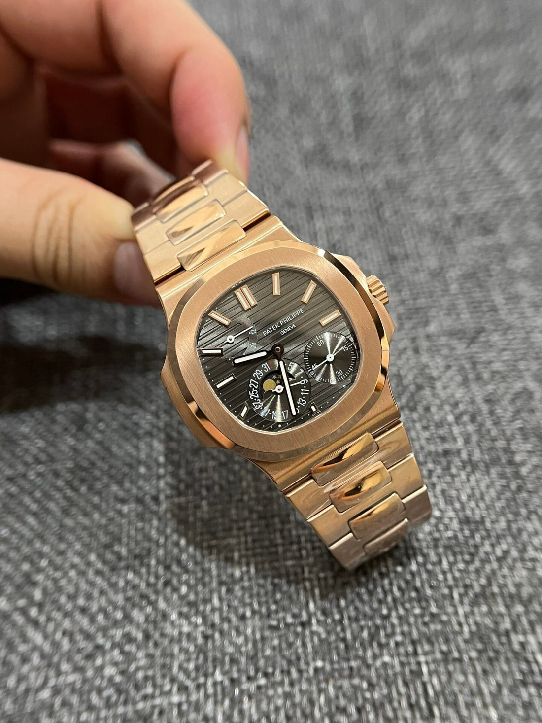 Patek Philippe Nautilus 5712 Cadran Gris PPF Factory 40 mm