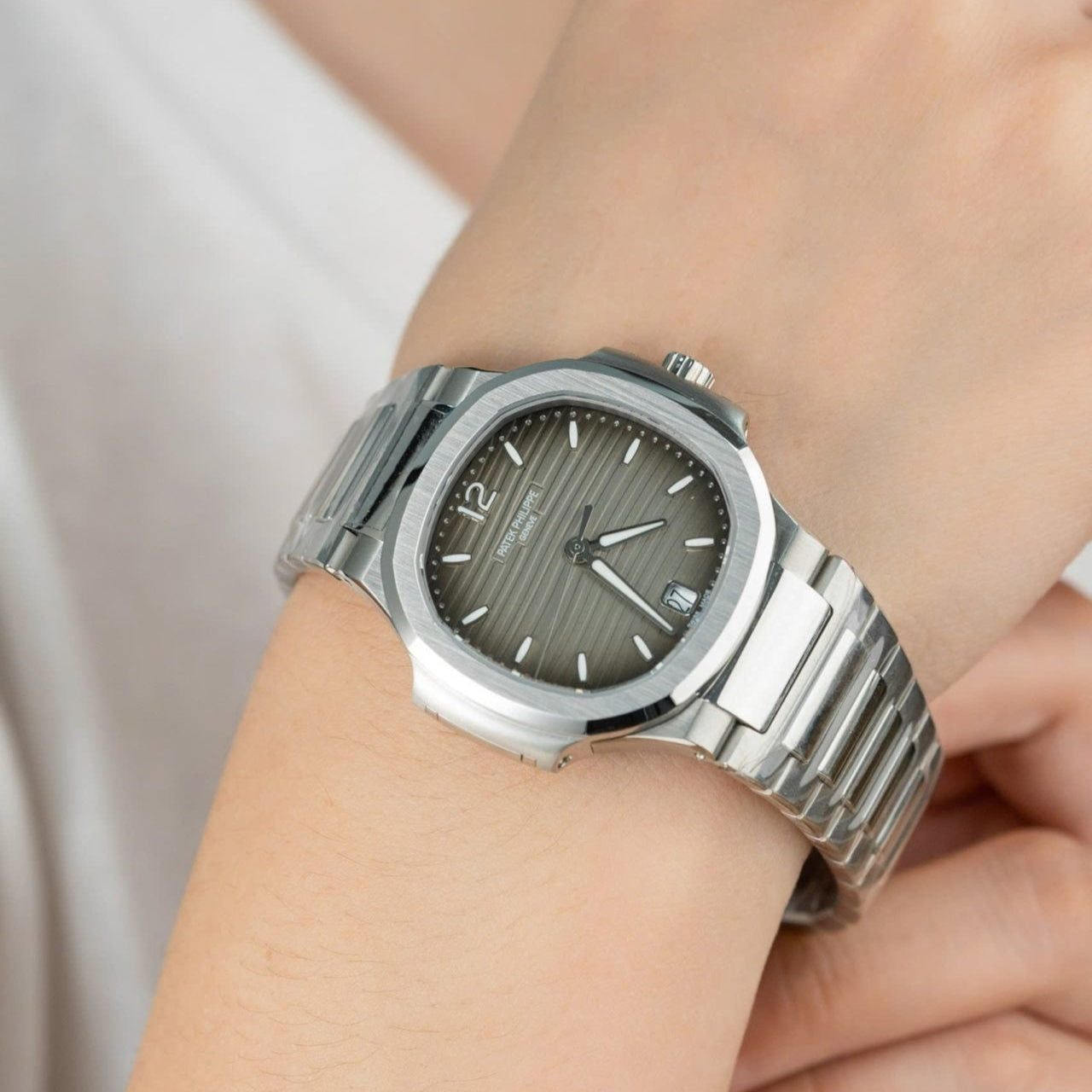 Patek Philippe Nautilus 7118 Cadran Gris 3K Factory 35,2 mm