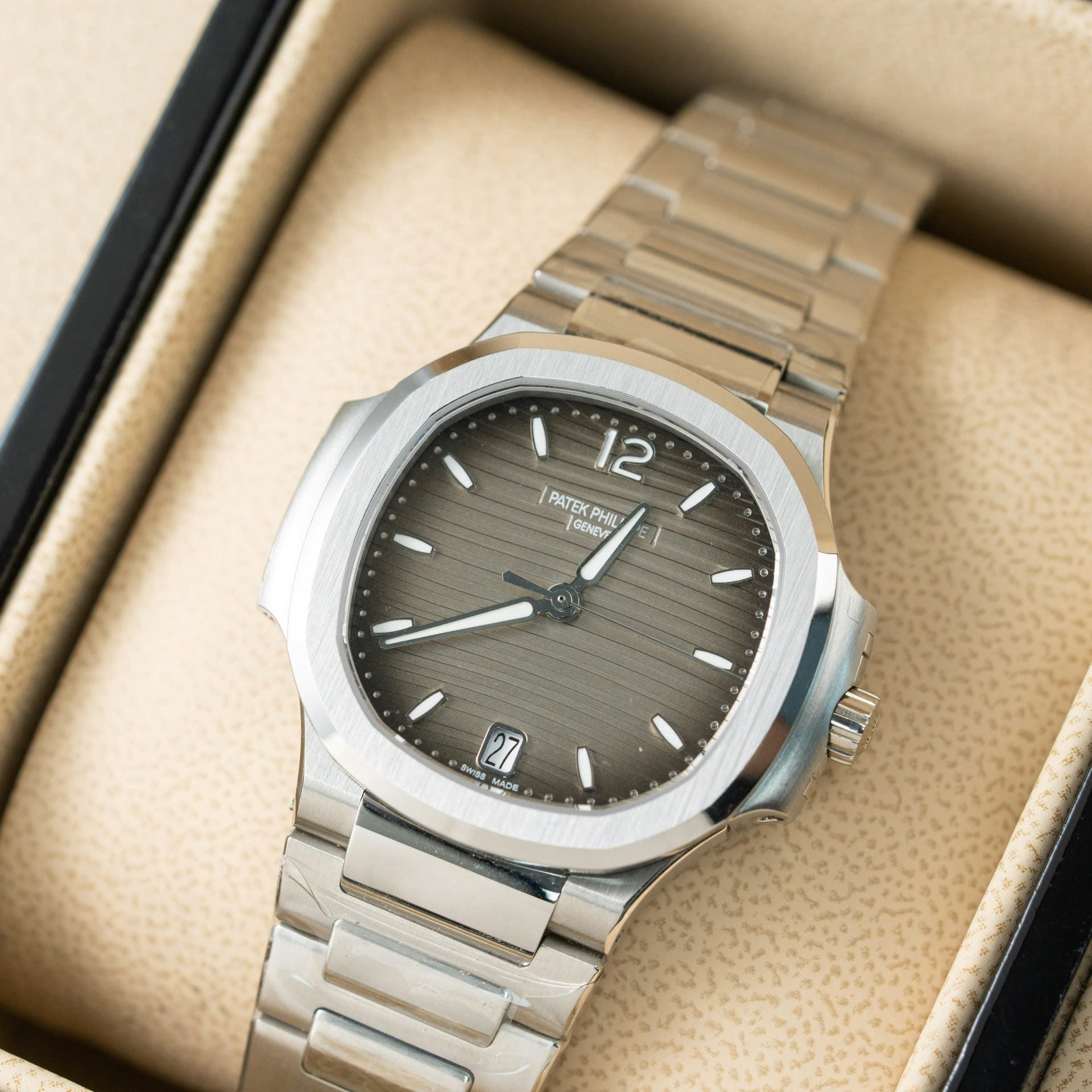 Patek Philippe Nautilus 7118 Cadran Gris 3K Factory 35,2 mm