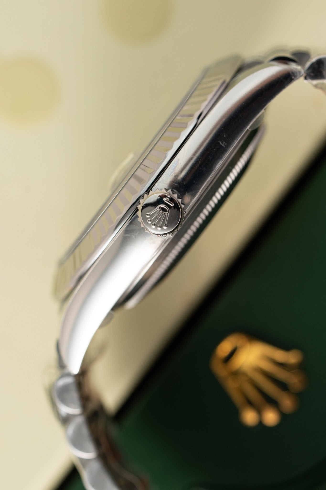 Rolex DateJust 126334 Cadran Gris lumineux 41mm