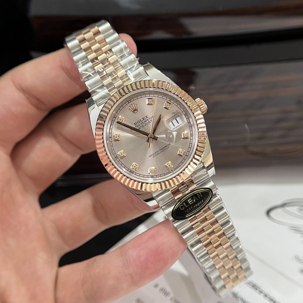 Rolex Datejust 126331 rose Sunburt cadran 41mm
