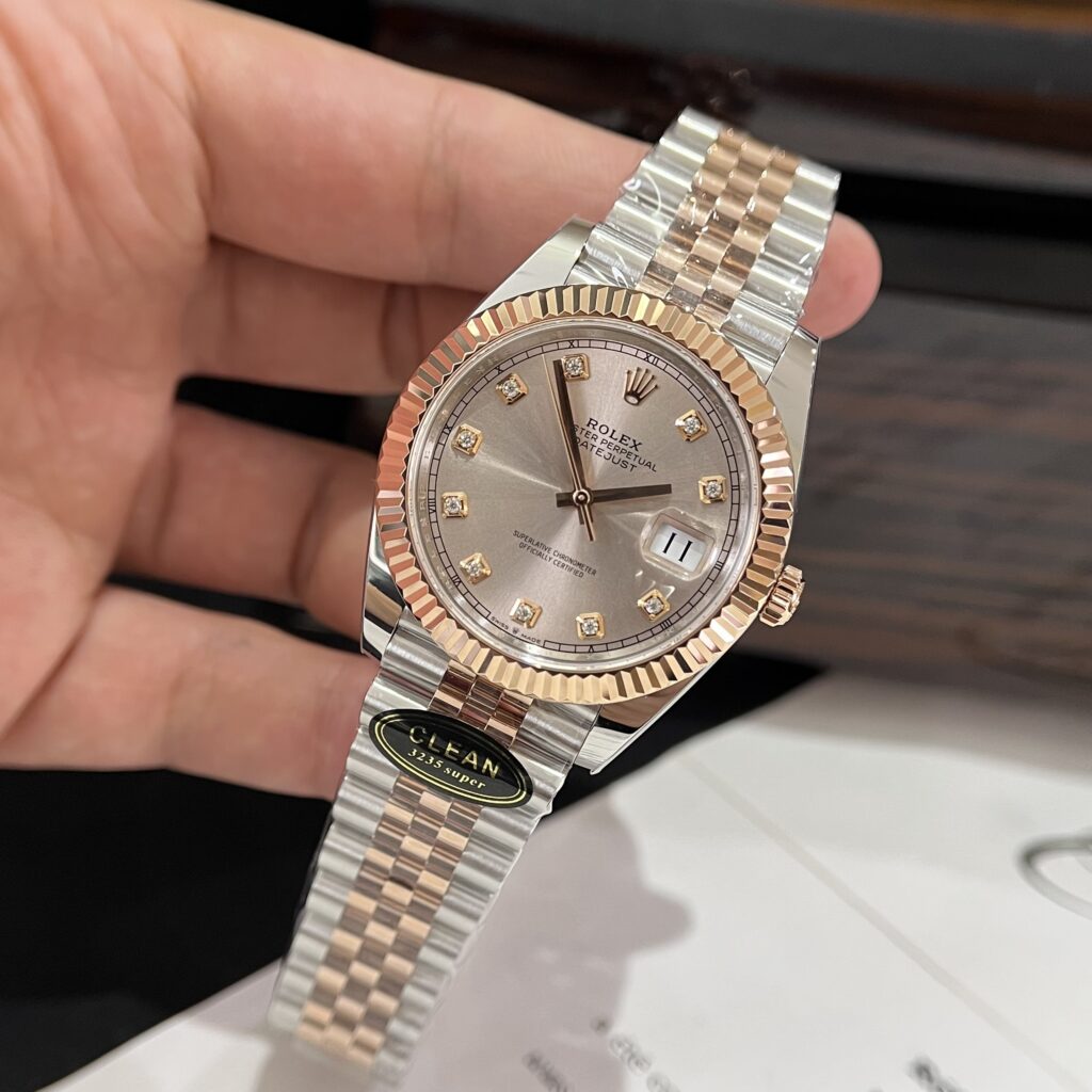 Rolex Datejust 126331 rose Sunburt cadran 41mm