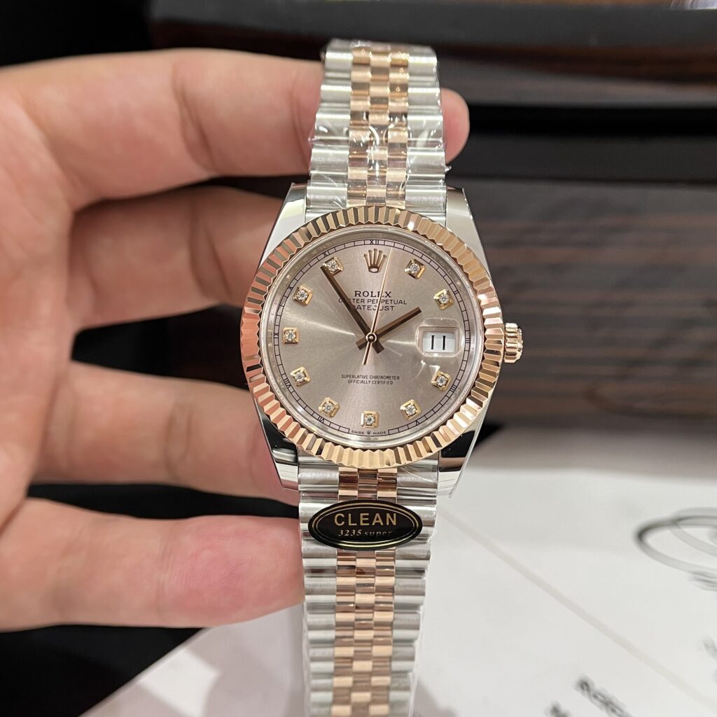 Rolex Datejust 126331 rose Sunburt cadran 41mm