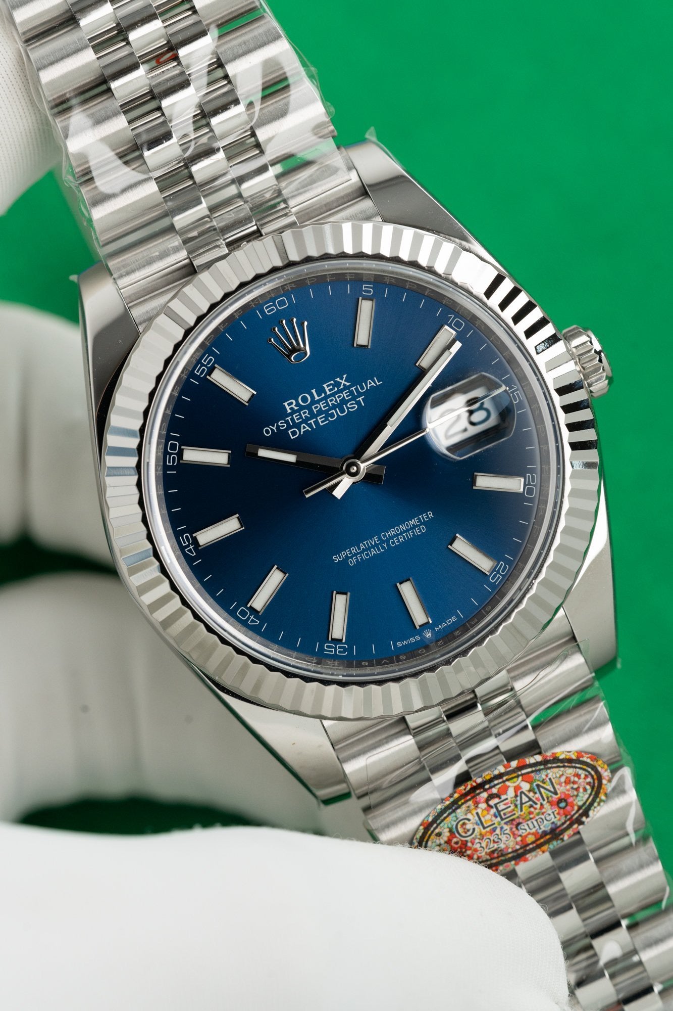 Rolex DateJust 126334 Cadran Bleu - Numéro Lumineux 41mm