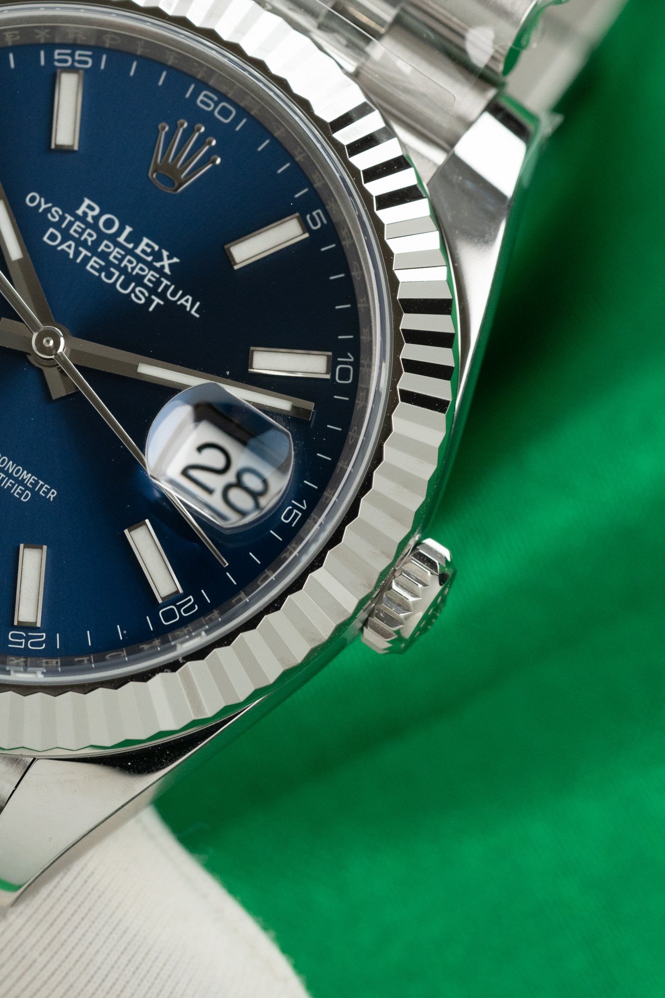 Rolex DateJust 126334 Cadran Bleu - Numéro Lumineux 41mm
