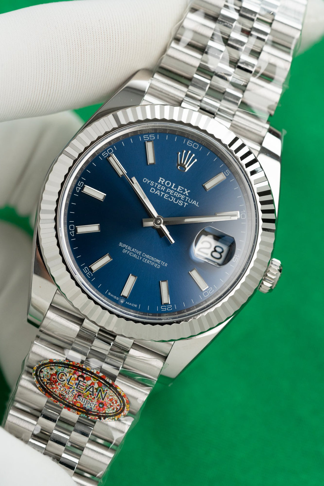 Rolex DateJust 126334 Cadran Bleu - Numéro Lumineux 41mm