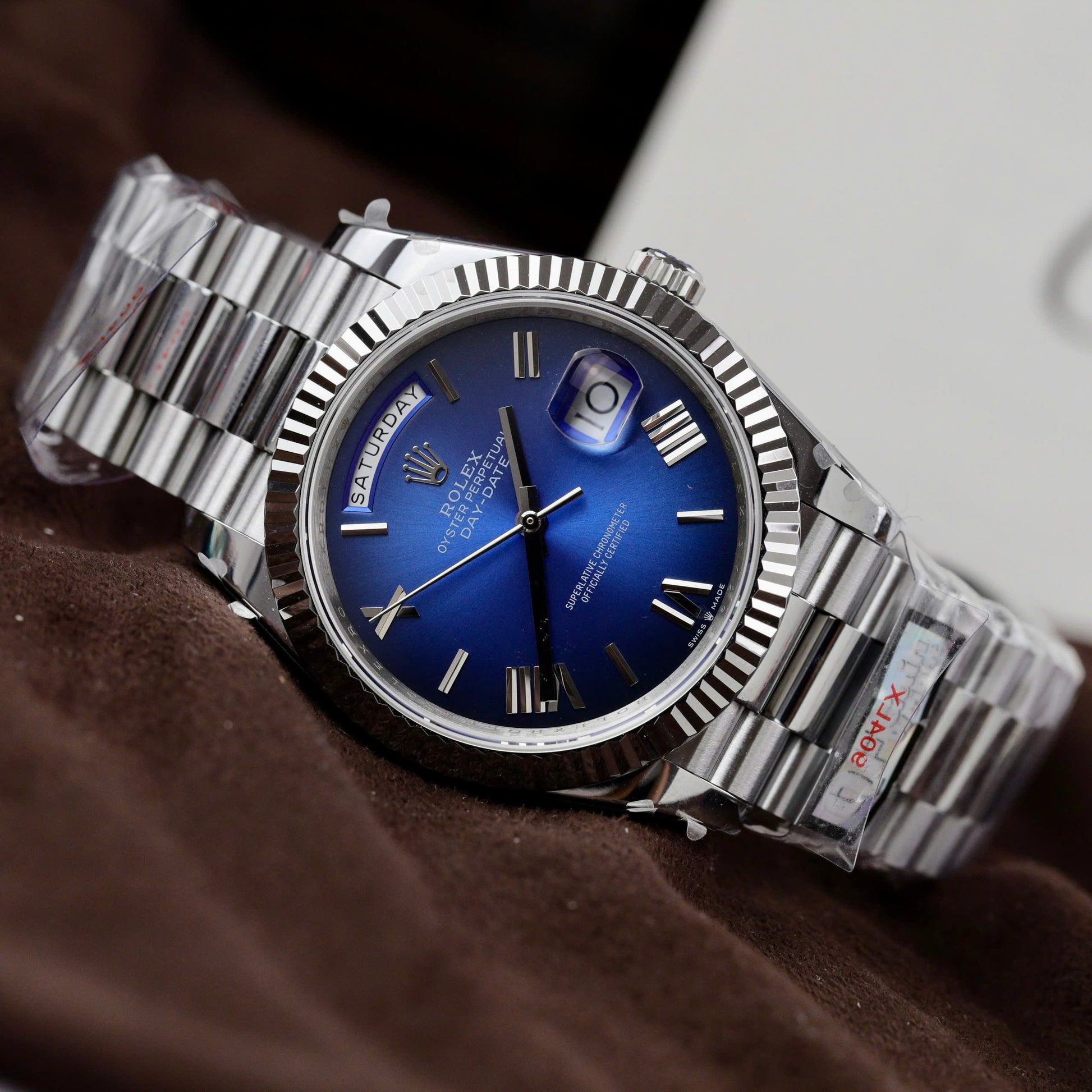 Rolex Day-Date 228236 Cadran bleu ombré 40mm