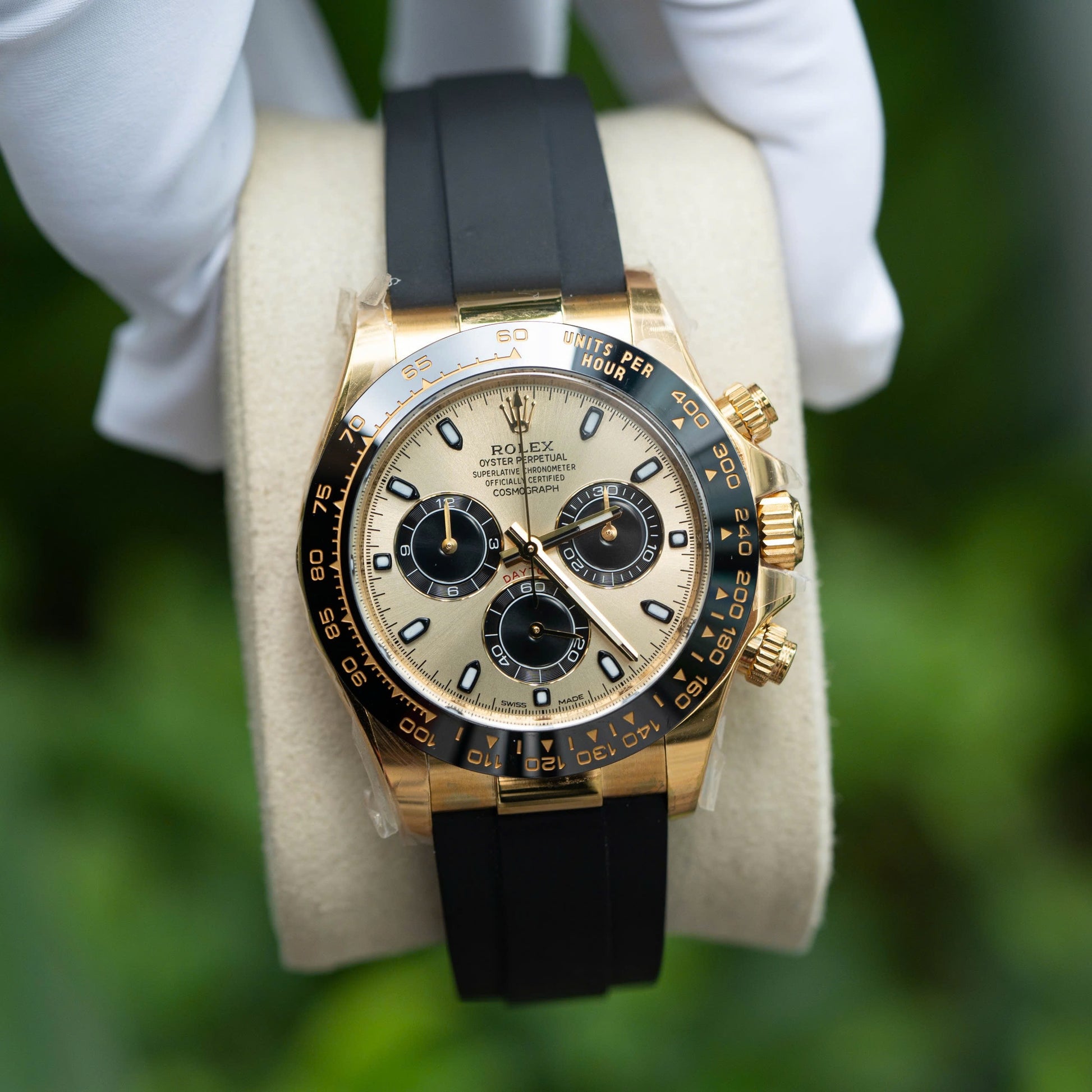 Rolex Cosmograph Daytona 116518LN Pikachu 40mm