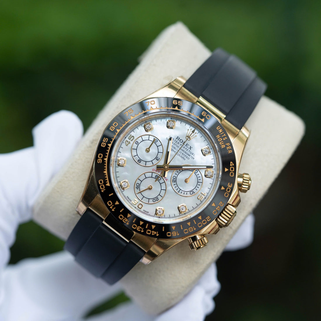 Rolex Daytona 116518LNs Cadran Nacre & Moissanite Diamants 40mm